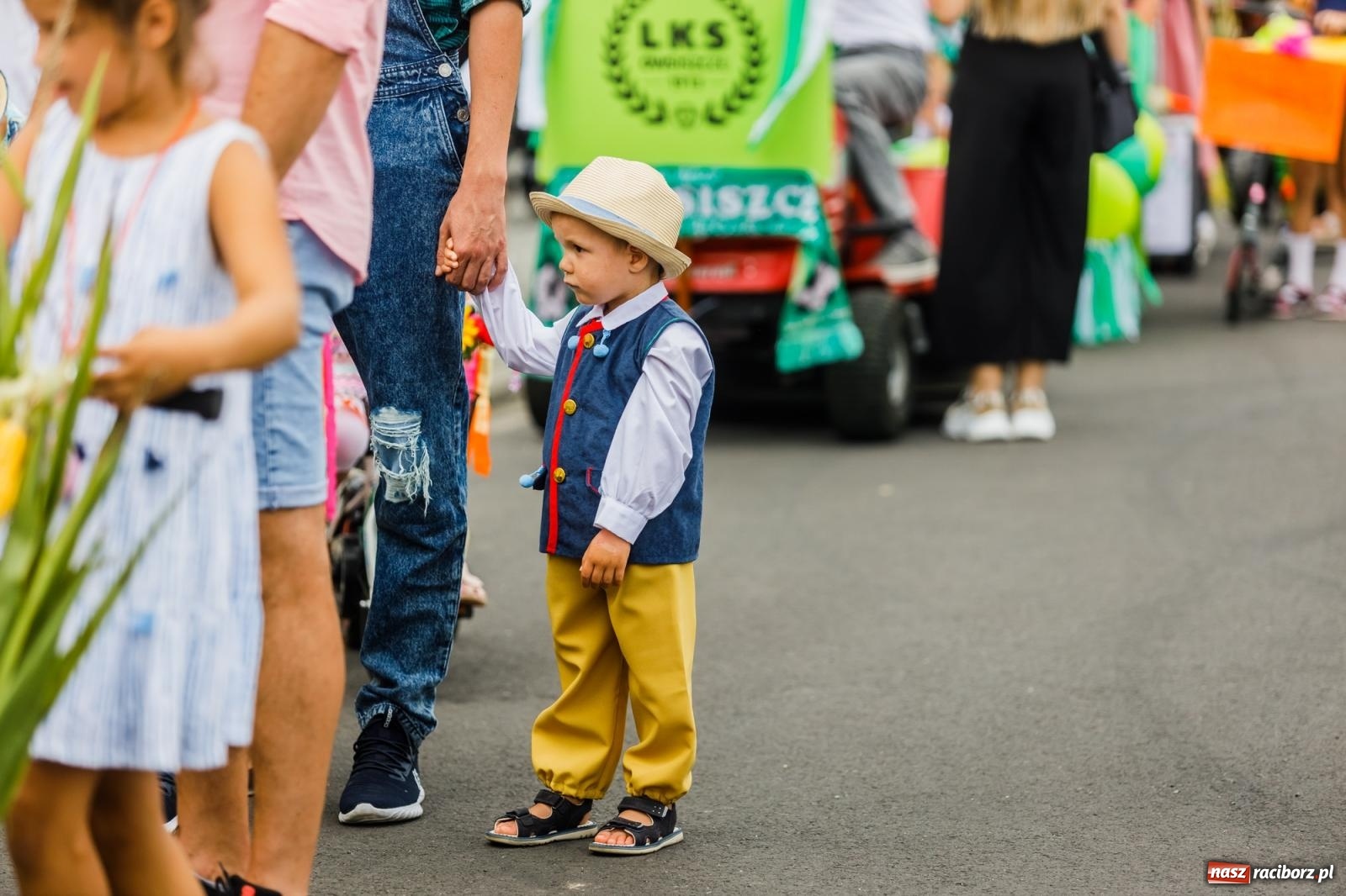 Zdjęcie w galerii na portalu naszraciborz.pl: Dożynki 2022. Czy słońce, czy deszcz, w Owsiszczach fajnie jest [FOTO i WIDEO] wiadomości z regionu