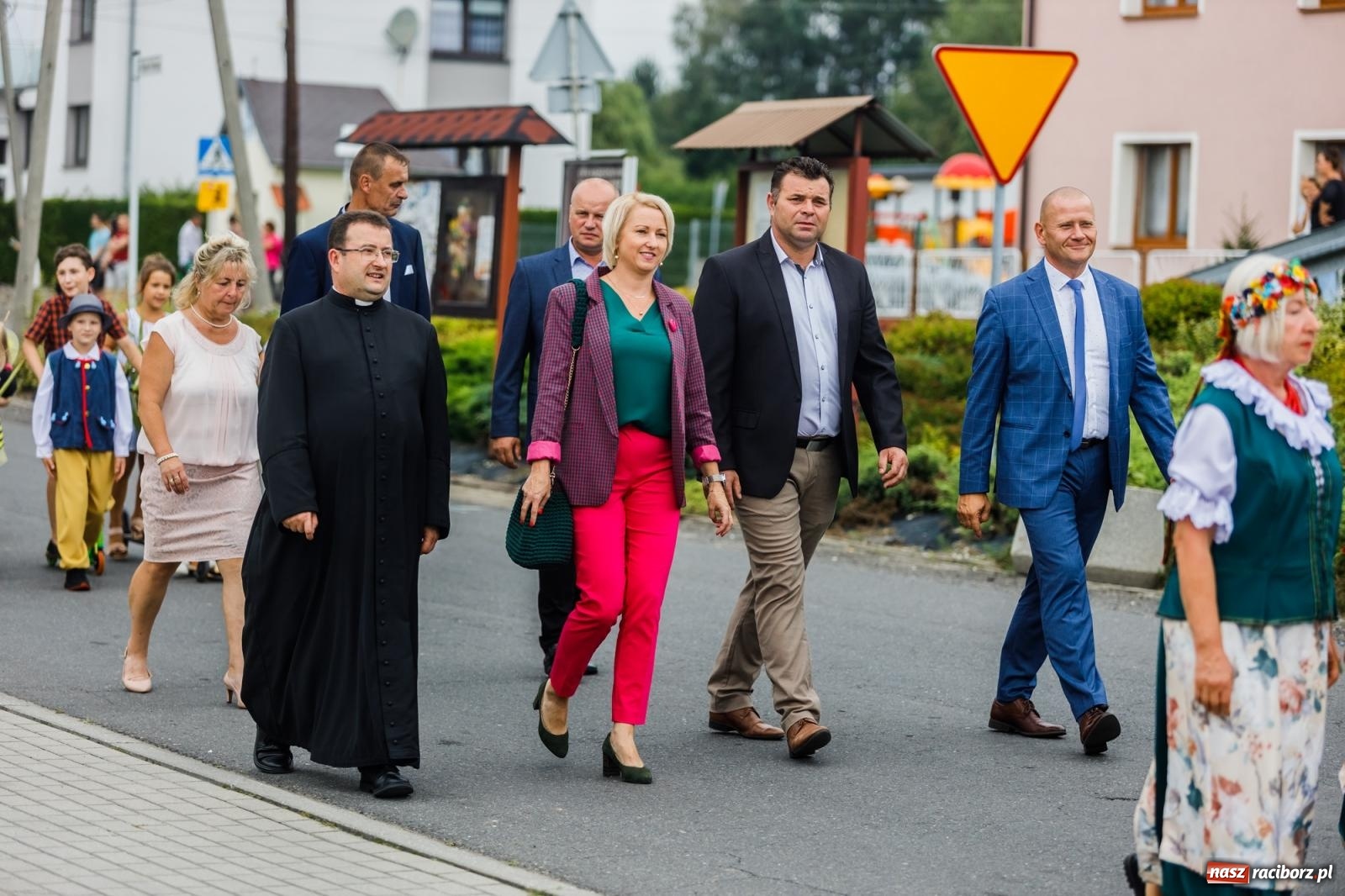 Zdjęcie w galerii na portalu naszraciborz.pl: Dożynki 2022. Czy słońce, czy deszcz, w Owsiszczach fajnie jest [FOTO i WIDEO] wiadomości z regionu