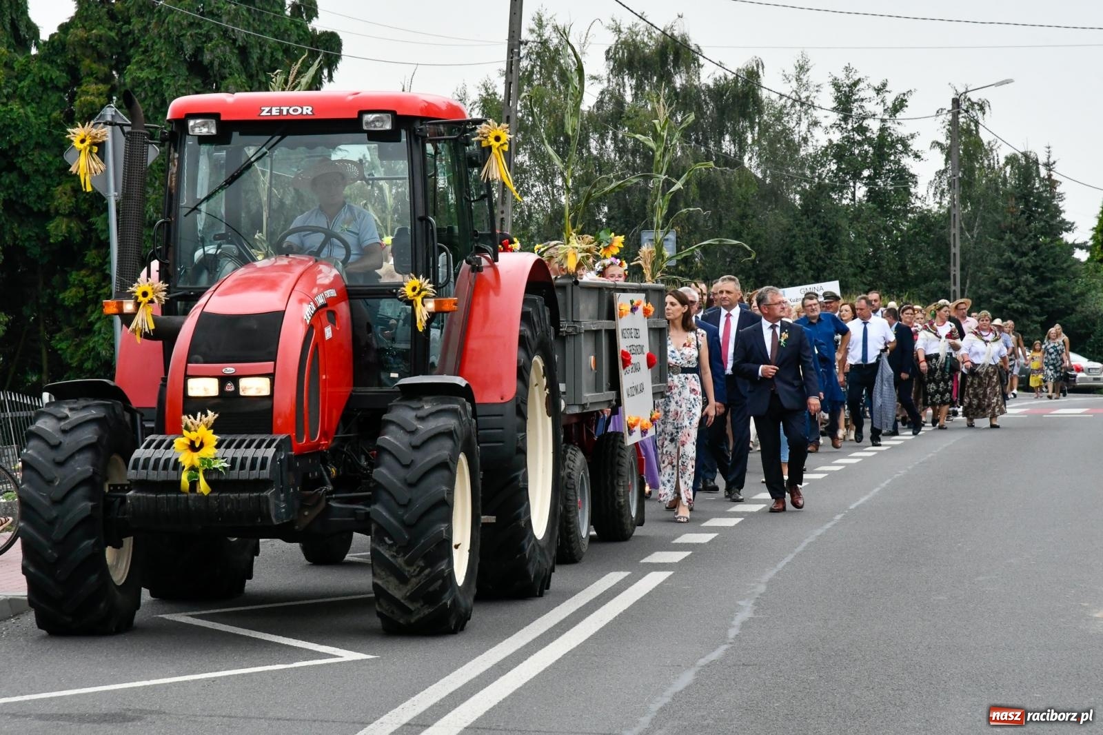 Zdjęcie w galerii na portalu naszraciborz.pl: Dożynki powiatowe w Łubowicach i Grzegorzowicach [FOTO i WIDEO] wiadomości z regionu