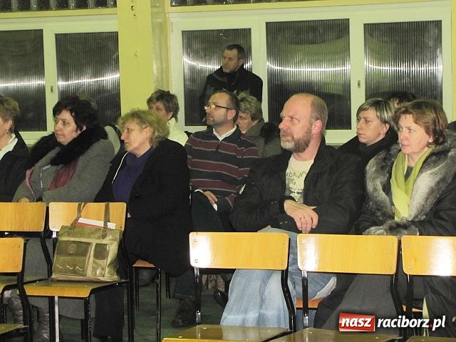 Zdjęcie w galerii na portalu naszraciborz.pl: Poznali problemy swoich dzieci wiadomości z regionu