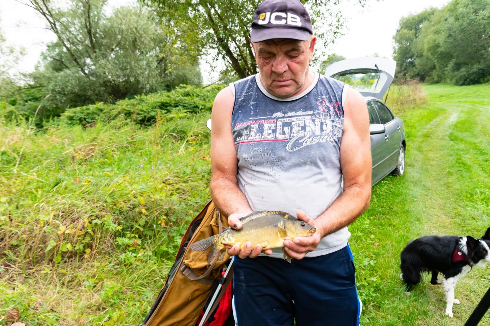 Zdjęcie w galerii na portalu naszraciborz.pl: Taaka ryba! Zawody wędkarskie koła COBEX SGL Racibórz na Dużej Wodzie w Łęgu wiadomości z regionu
