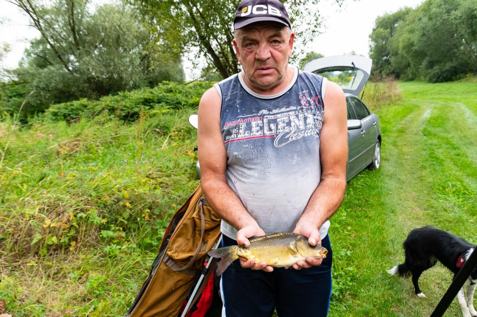Zdjęcie w galerii na portalu naszraciborz.pl: Taaka ryba! Zawody wędkarskie koła COBEX SGL Racibórz na Dużej Wodzie w Łęgu wiadomości z regionu