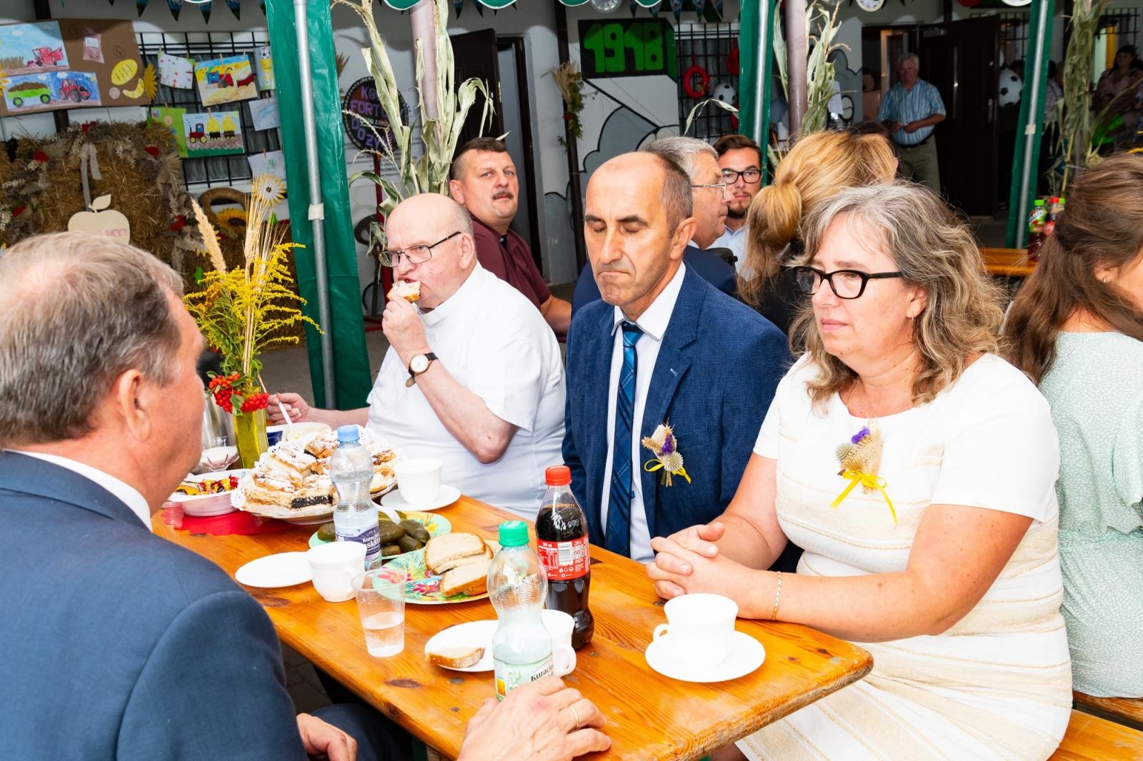 Zdjęcie w galerii na portalu naszraciborz.pl: Dożynki w Cyprzanowie. Kameralnie, religijnie i rodzinnie wiadomości z regionu