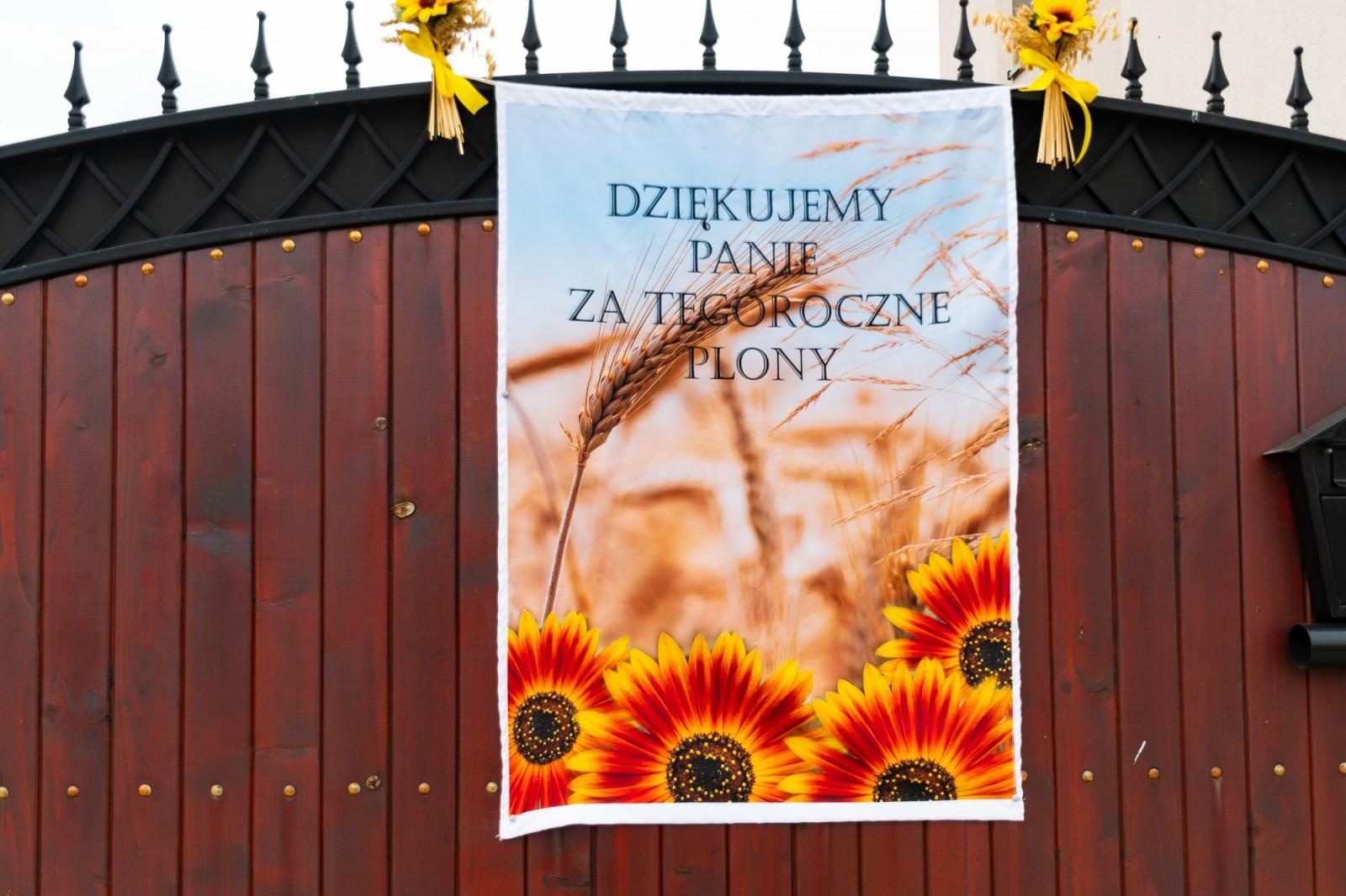 Zdjęcie w galerii na portalu naszraciborz.pl: Dożynki w Cyprzanowie. Kameralnie, religijnie i rodzinnie wiadomości z regionu