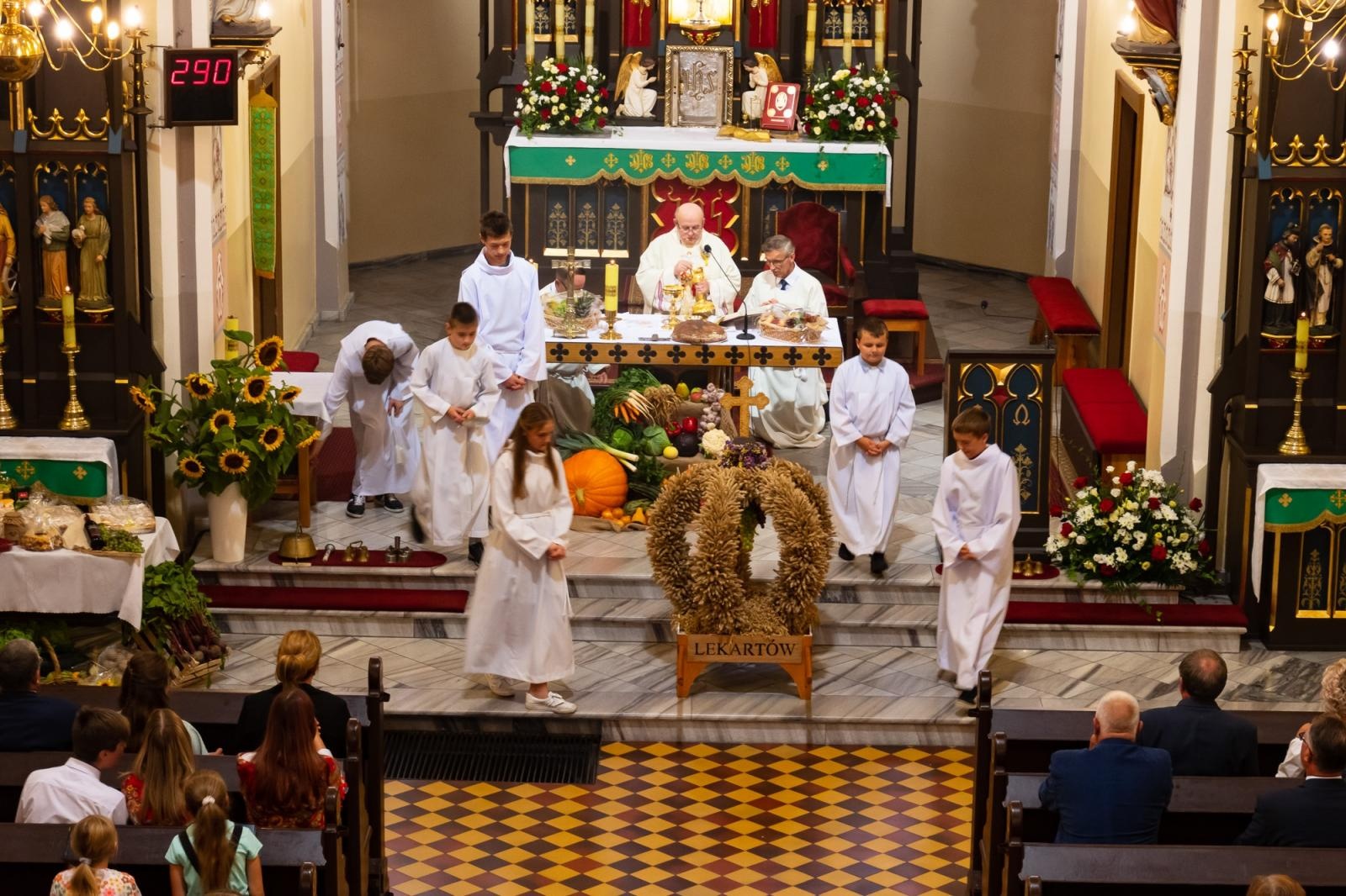 Zdjęcie w galerii na portalu naszraciborz.pl: Dożynki w Cyprzanowie. Kameralnie, religijnie i rodzinnie wiadomości z regionu