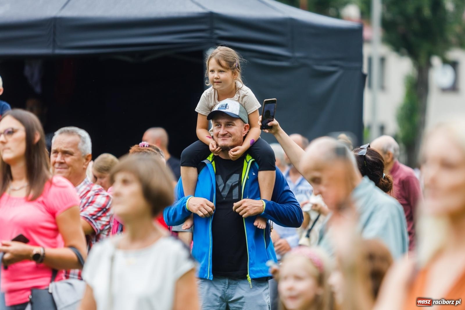 Zdjęcie w galerii na portalu naszraciborz.pl: Arka Noego na pikniku w Raciborzu wiadomości z regionu