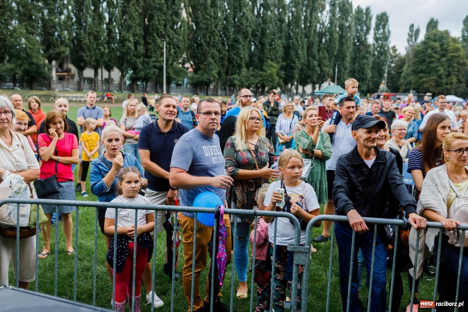 Zdjęcie w galerii na portalu naszraciborz.pl: Arka Noego na pikniku w Raciborzu wiadomości z regionu