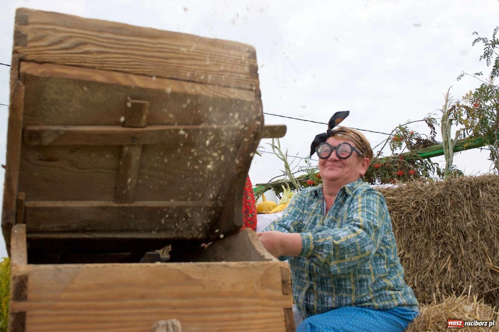 Zdjęcie w galerii na portalu naszraciborz.pl: Co tam się działo! Powiatowe święto plonów na bis [FOTO] wiadomości z regionu