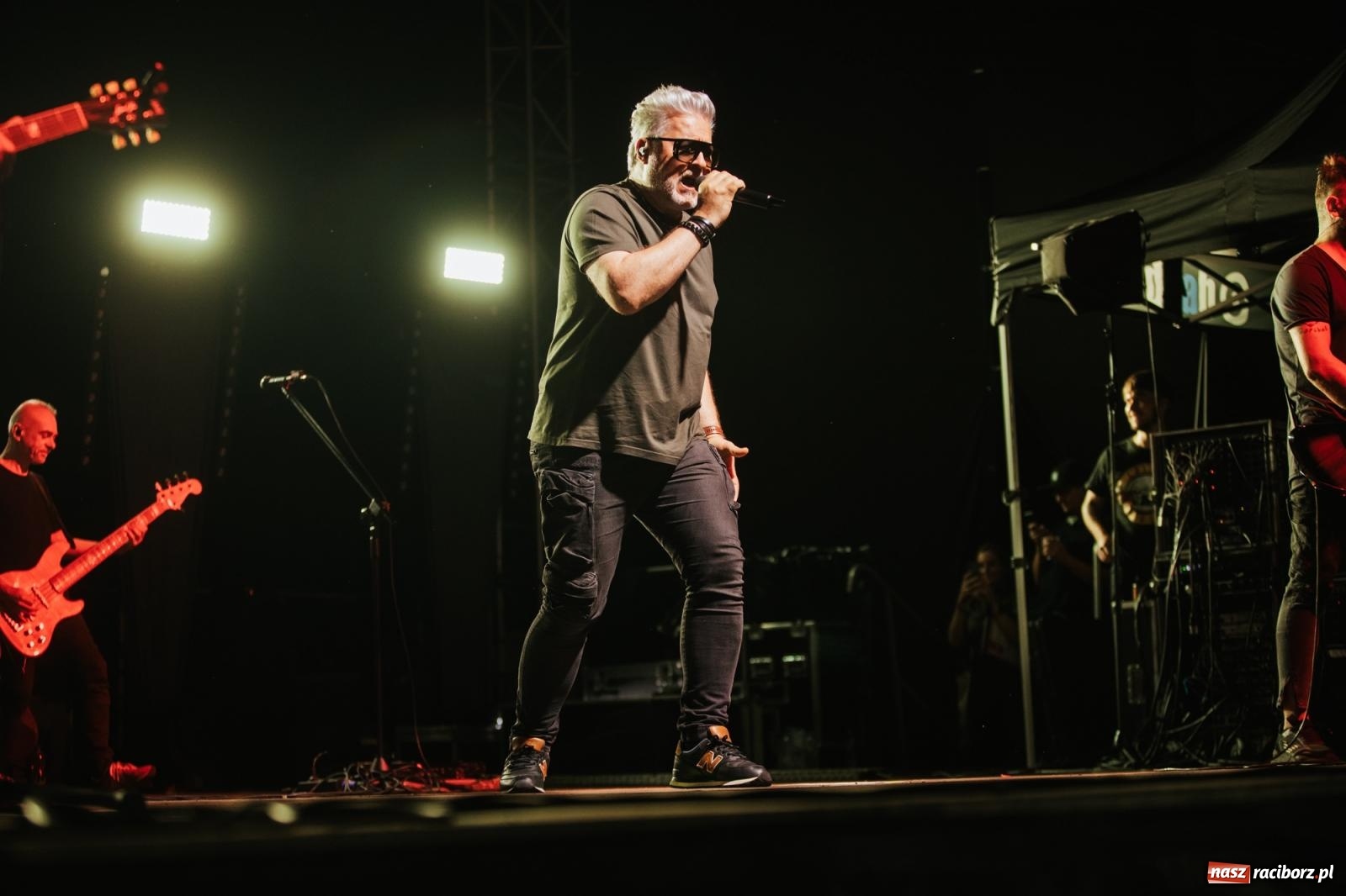 Zdjęcie w galerii na portalu naszraciborz.pl: IRA w Raciborzu. Koncert przyciągnął tłumy [FOTO i WIDEO] wiadomości z regionu