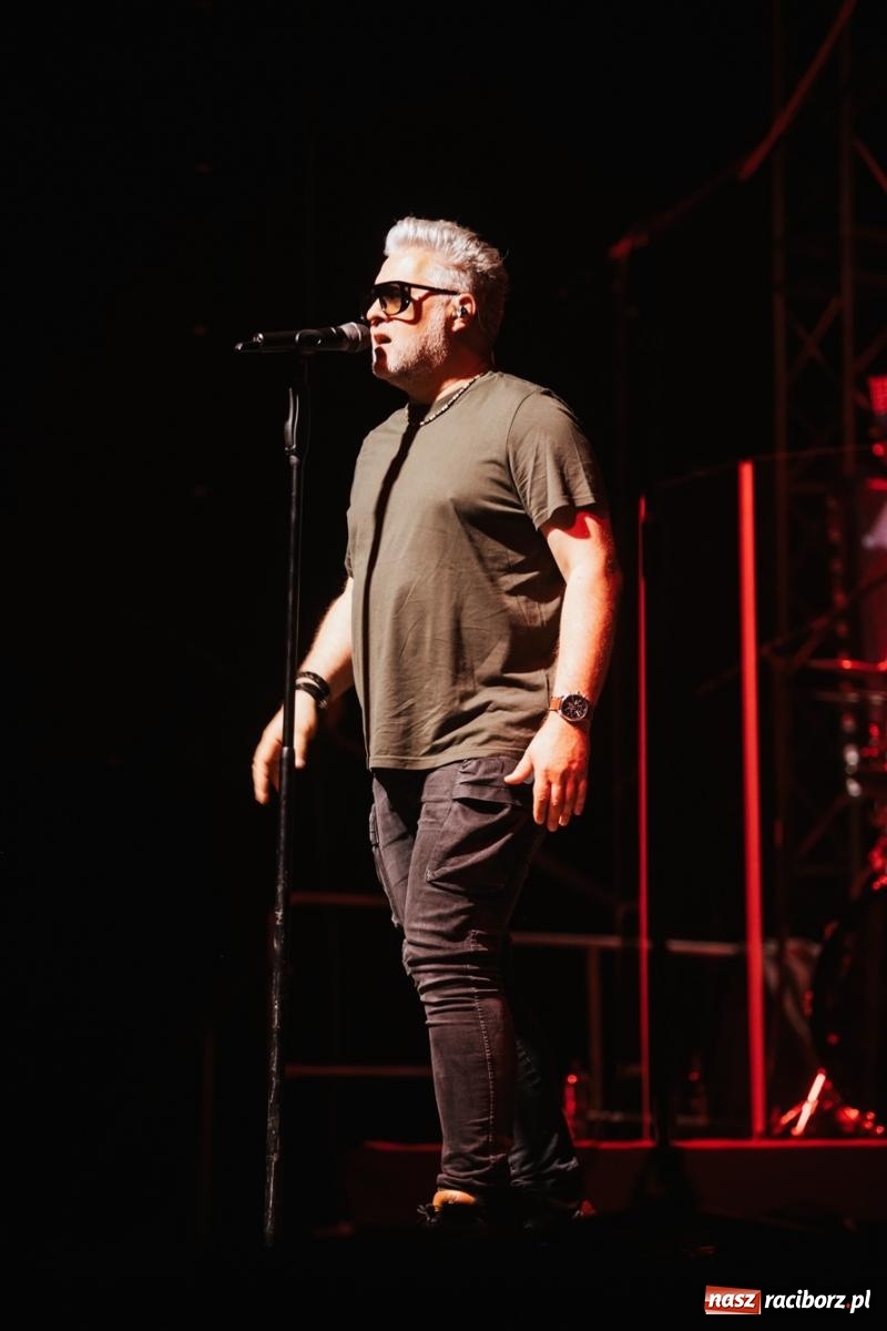 Zdjęcie w galerii na portalu naszraciborz.pl: IRA w Raciborzu. Koncert przyciągnął tłumy [FOTO i WIDEO] wiadomości z regionu