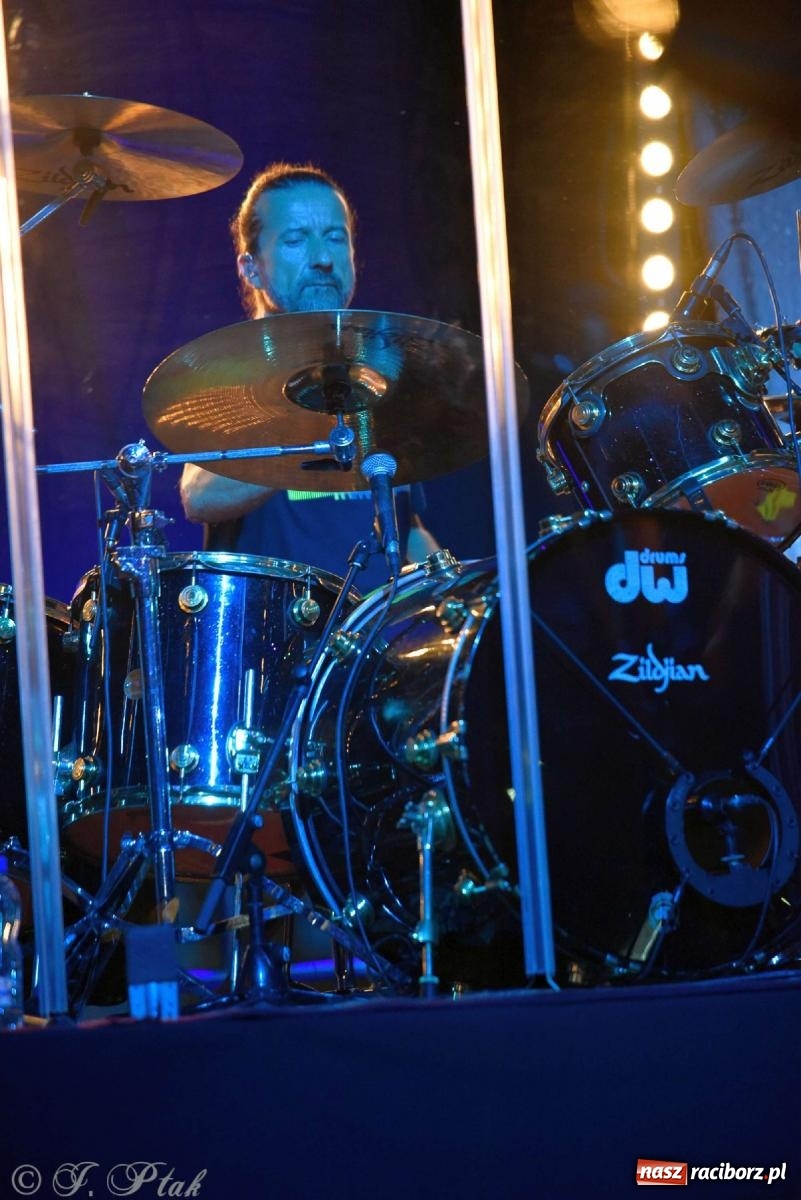 Zdjęcie w galerii na portalu naszraciborz.pl: IRA w Raciborzu. Koncert przyciągnął tłumy [FOTO i WIDEO] wiadomości z regionu