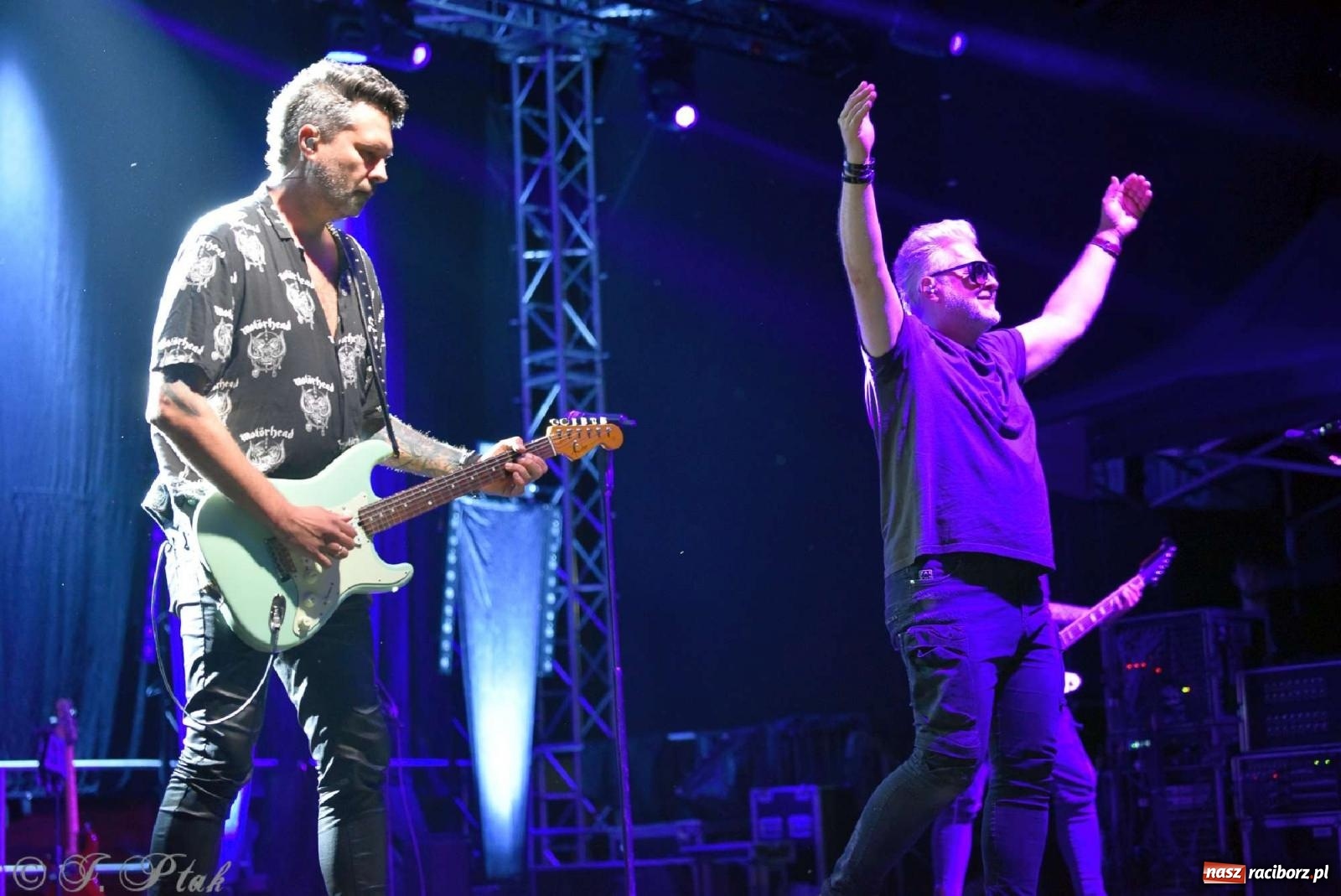 Zdjęcie w galerii na portalu naszraciborz.pl: IRA w Raciborzu. Koncert przyciągnął tłumy [FOTO i WIDEO] wiadomości z regionu
