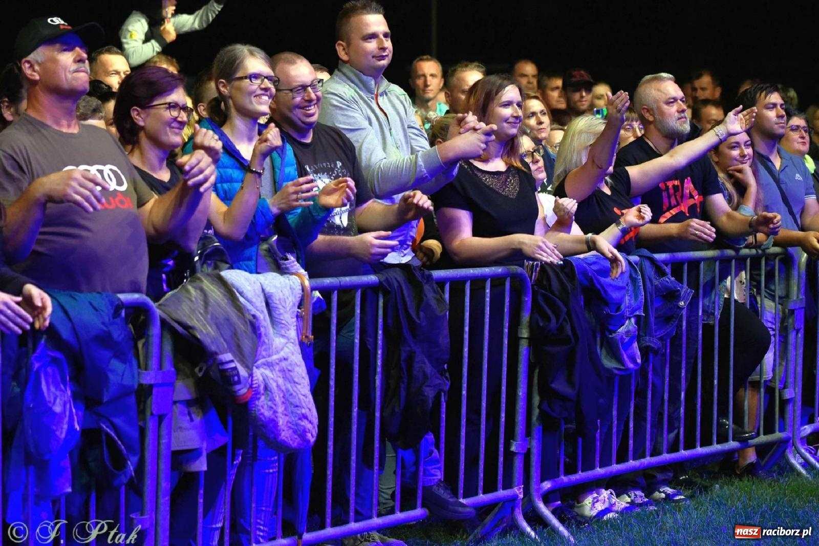 Zdjęcie w galerii na portalu naszraciborz.pl: IRA w Raciborzu. Koncert przyciągnął tłumy [FOTO i WIDEO] wiadomości z regionu