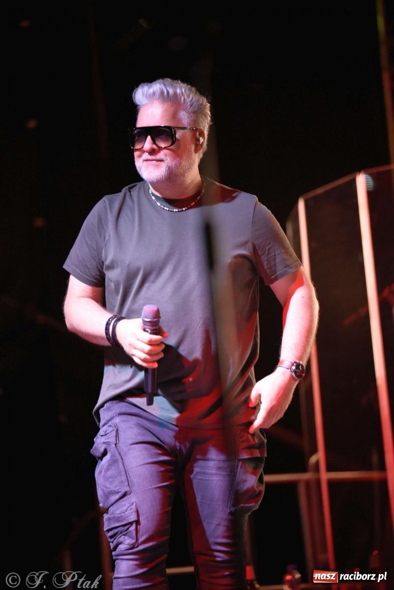 Zdjęcie w galerii na portalu naszraciborz.pl: IRA w Raciborzu. Koncert przyciągnął tłumy [FOTO i WIDEO] wiadomości z regionu