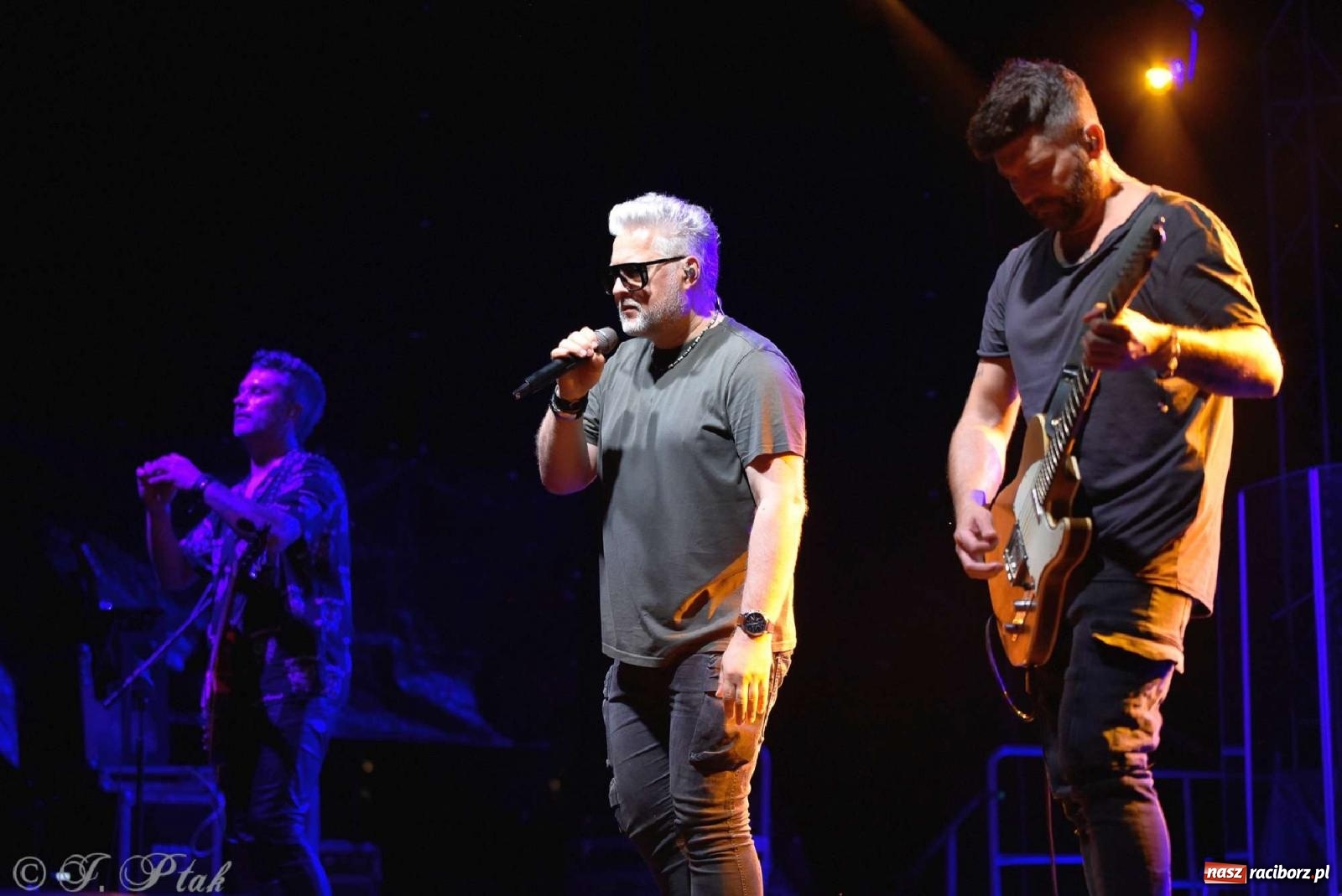 Zdjęcie w galerii na portalu naszraciborz.pl: IRA w Raciborzu. Koncert przyciągnął tłumy [FOTO i WIDEO] wiadomości z regionu