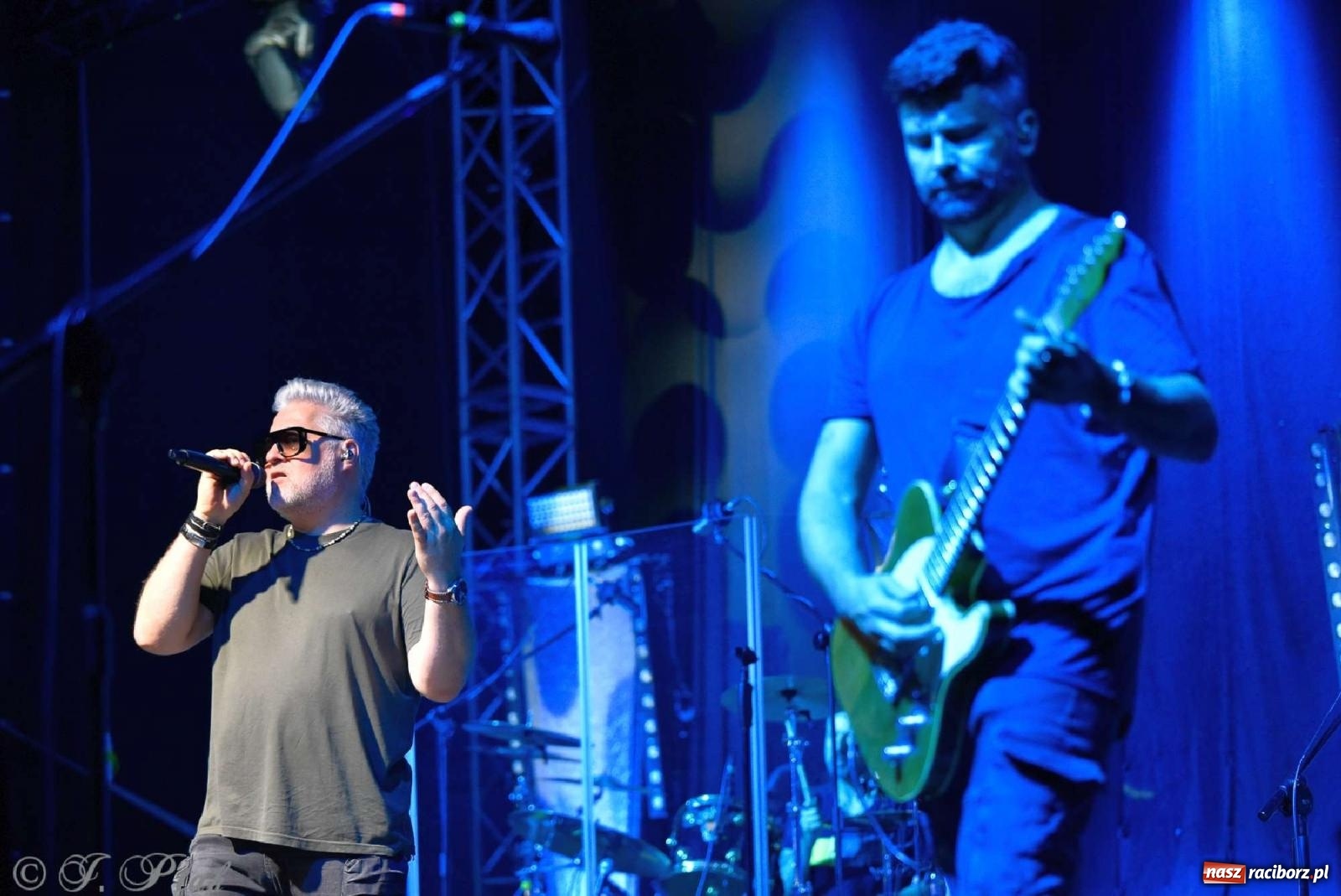 Zdjęcie w galerii na portalu naszraciborz.pl: IRA w Raciborzu. Koncert przyciągnął tłumy [FOTO i WIDEO] wiadomości z regionu