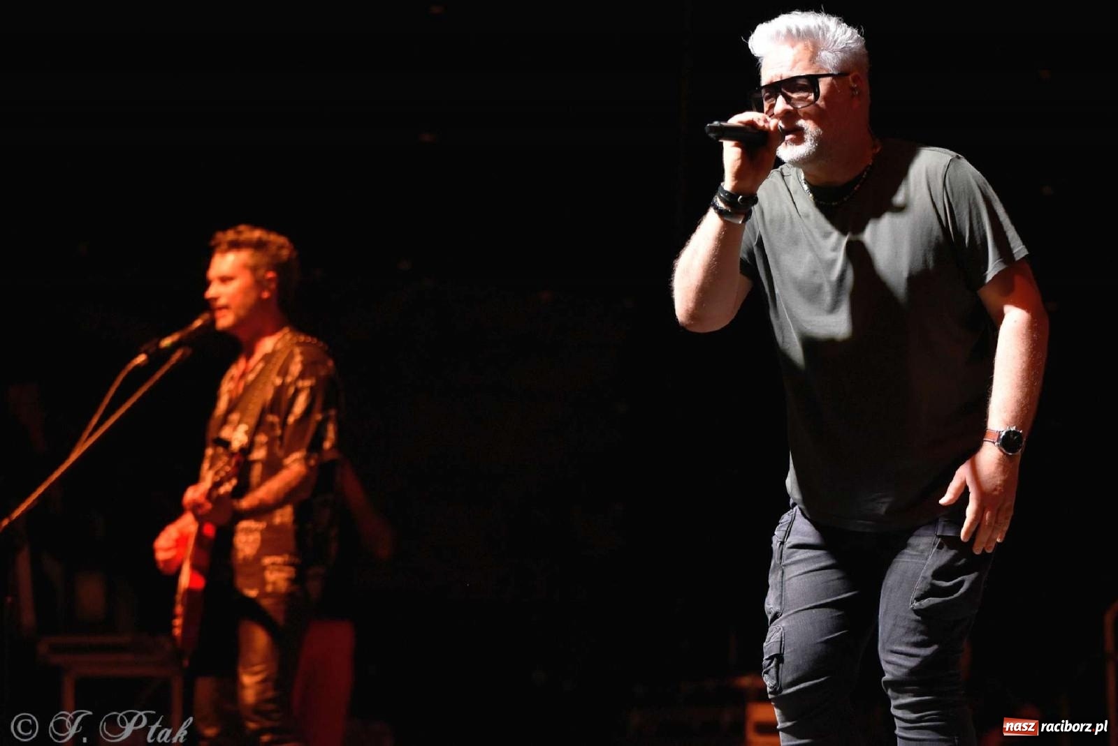 Zdjęcie w galerii na portalu naszraciborz.pl: IRA w Raciborzu. Koncert przyciągnął tłumy [FOTO i WIDEO] wiadomości z regionu