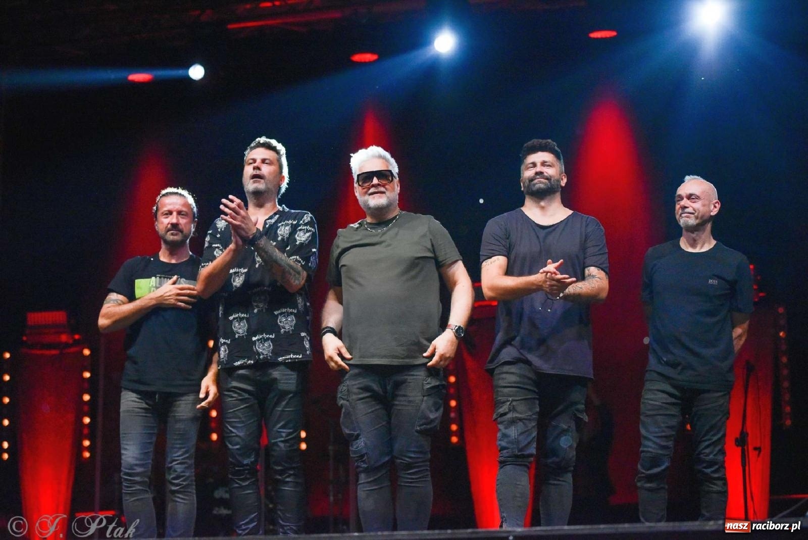 Zdjęcie w galerii na portalu naszraciborz.pl: IRA w Raciborzu. Koncert przyciągnął tłumy [FOTO i WIDEO] wiadomości z regionu