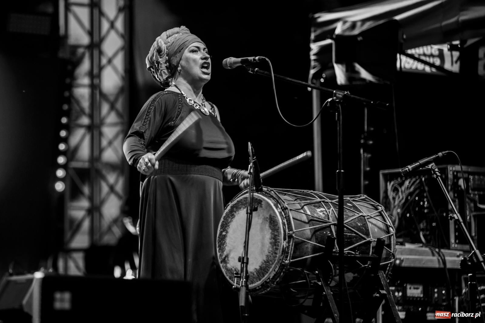 Zdjęcie w galerii na portalu naszraciborz.pl: Dikanda. Muzyka czterech stron świata w Raciborzu wiadomości z regionu