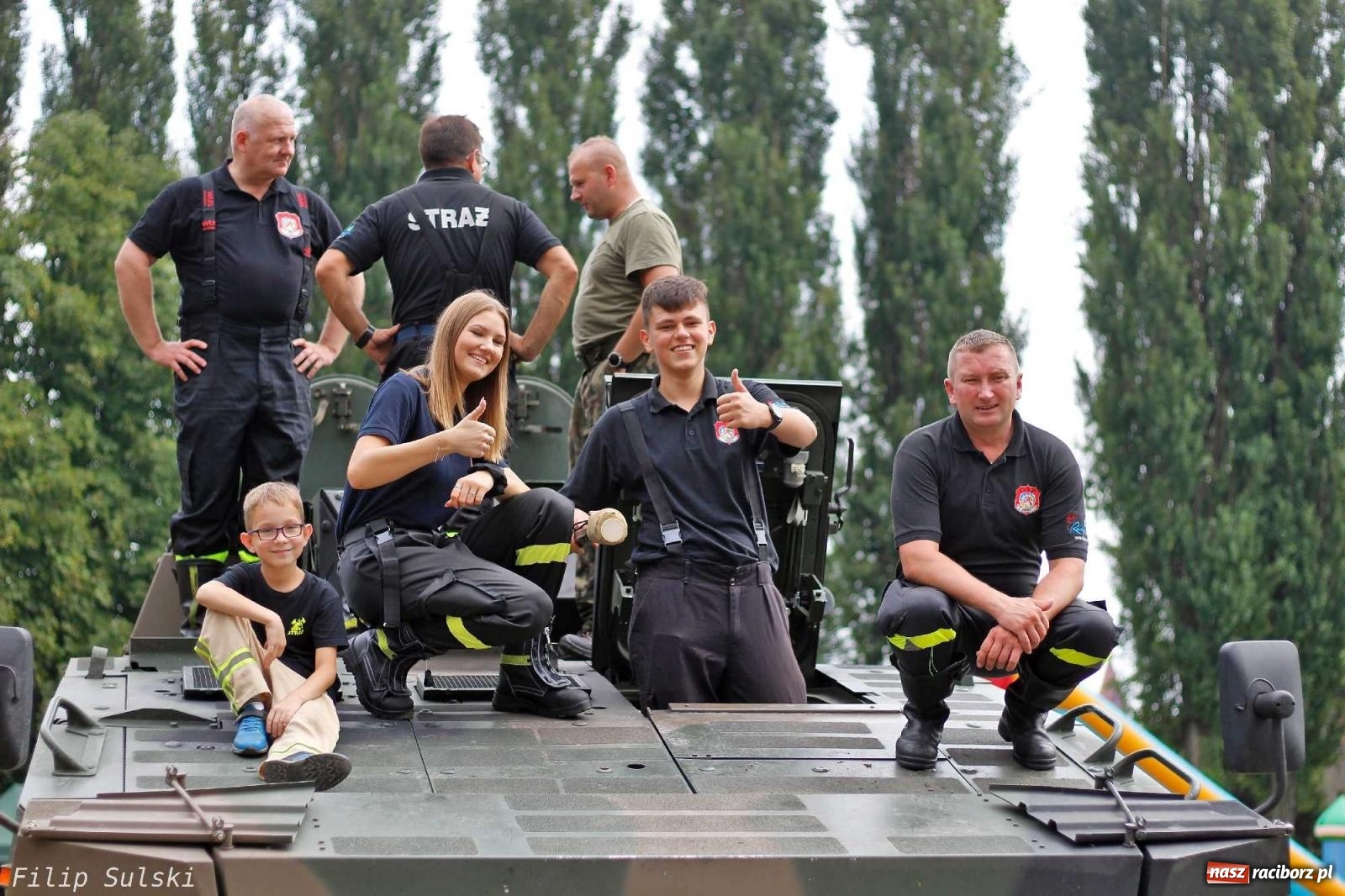 Zdjęcie w galerii na portalu naszraciborz.pl: Raciborska niedziela z mundurem przyciągnęła całe rodziny [FOTO i WIDEO] wiadomości z regionu