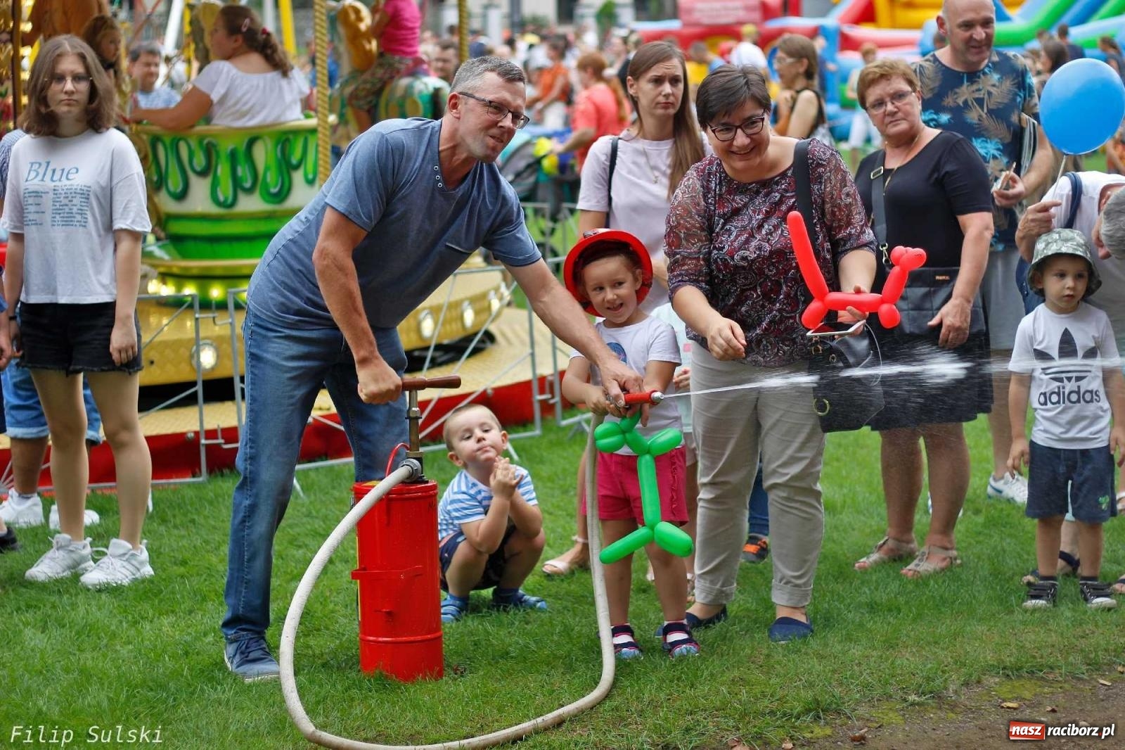 Zdjęcie w galerii na portalu naszraciborz.pl: Raciborska niedziela z mundurem przyciągnęła całe rodziny [FOTO i WIDEO] wiadomości z regionu