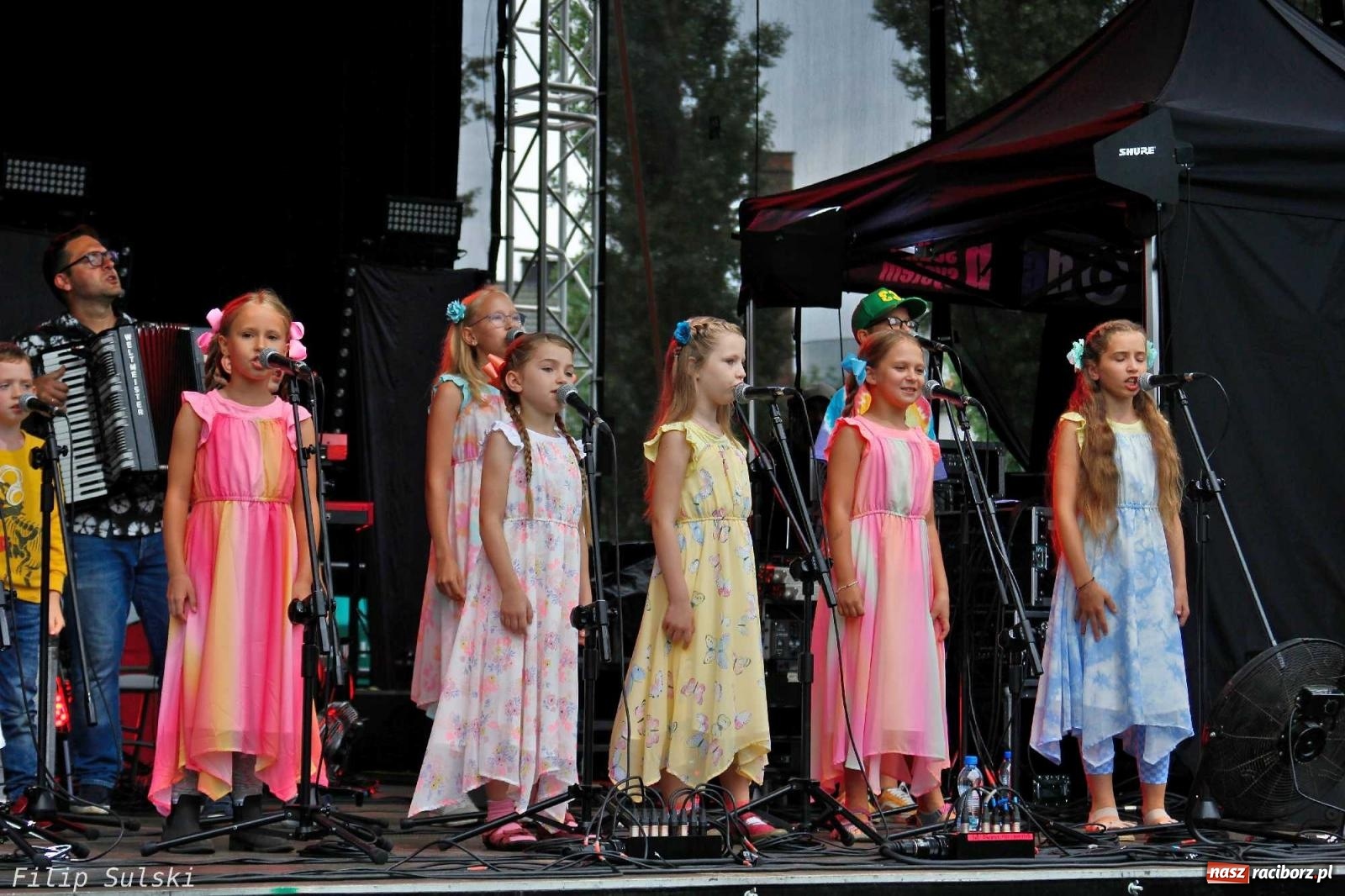 Zdjęcie w galerii na portalu naszraciborz.pl: Raciborska niedziela z mundurem przyciągnęła całe rodziny [FOTO i WIDEO] wiadomości z regionu