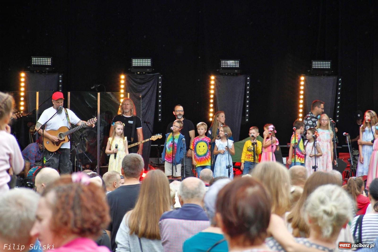 Zdjęcie w galerii na portalu naszraciborz.pl: Raciborska niedziela z mundurem przyciągnęła całe rodziny [FOTO i WIDEO] wiadomości z regionu