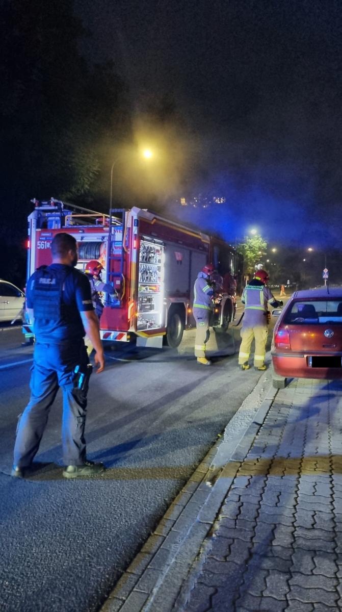 Zdjęcie w galerii na portalu naszraciborz.pl: O krok od pożaru na Opawskiej. Pomogli świadkowie wiadomości z regionu