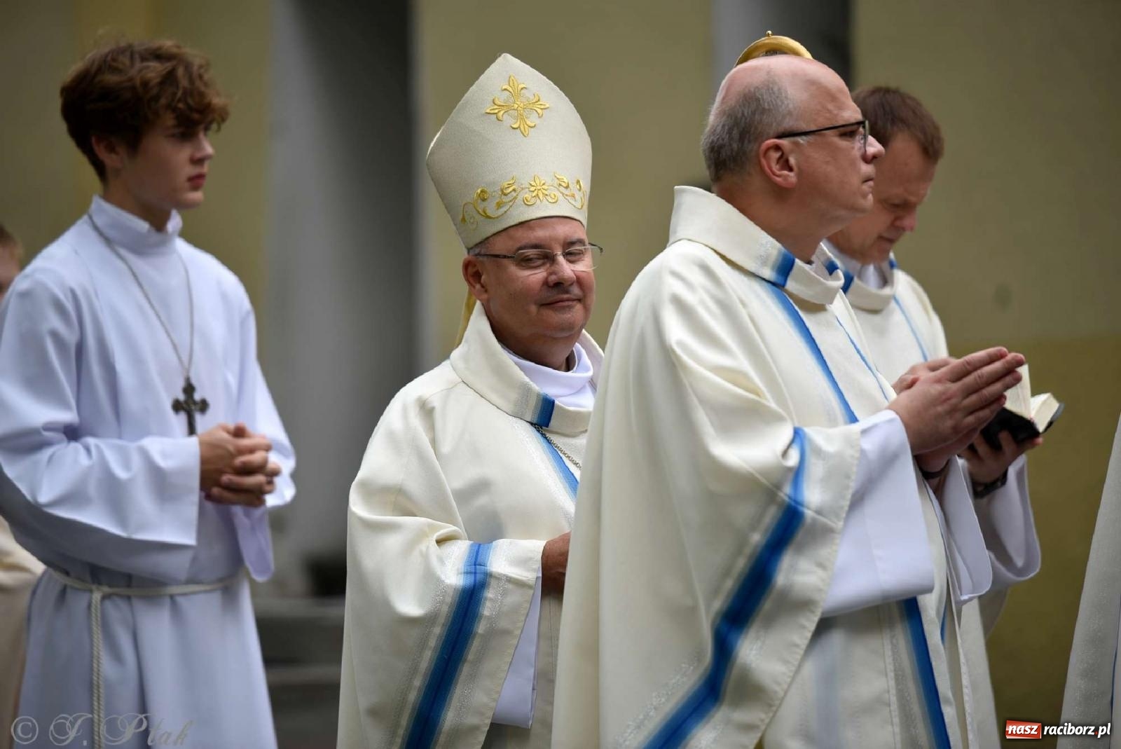Zdjęcie w galerii na portalu naszraciborz.pl: Parafia Matki Bożej uczciła 90-lecie koronacji cudownego obrazu Raciborskiej Pani [FOTO] wiadomości z regionu