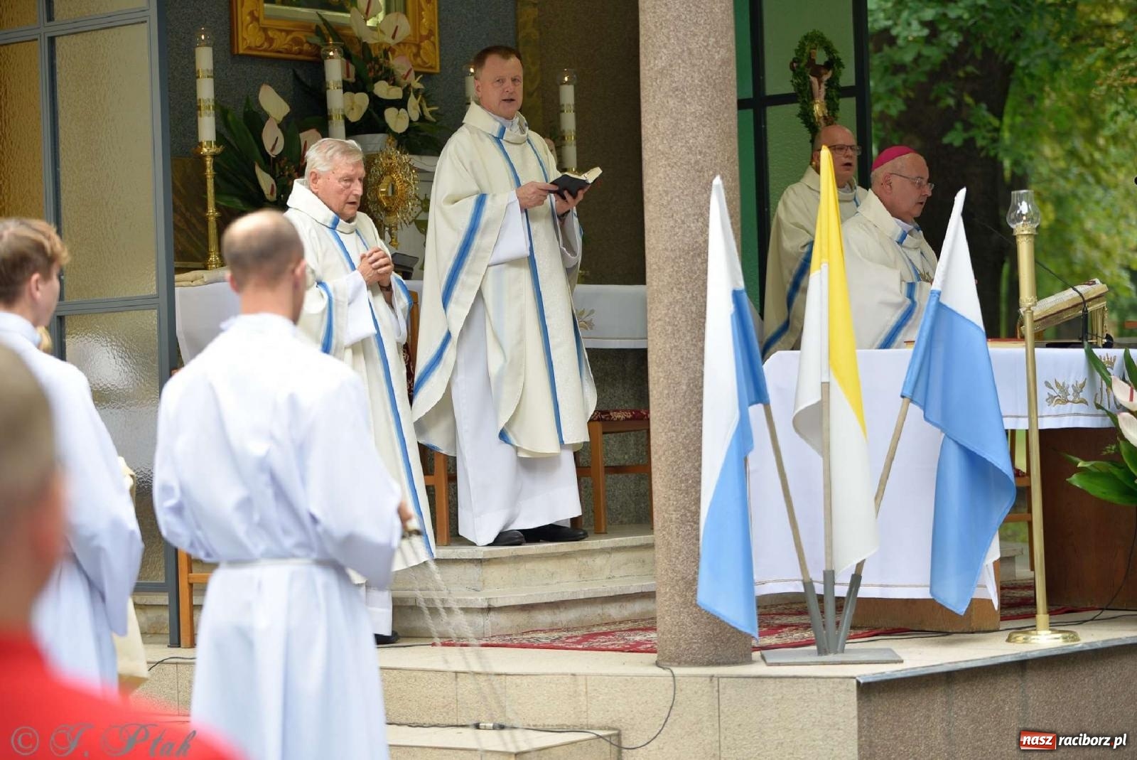 Zdjęcie w galerii na portalu naszraciborz.pl: Parafia Matki Bożej uczciła 90-lecie koronacji cudownego obrazu Raciborskiej Pani [FOTO] wiadomości z regionu