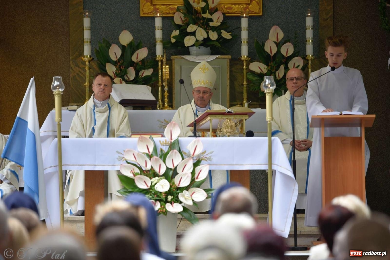 Zdjęcie w galerii na portalu naszraciborz.pl: Parafia Matki Bożej uczciła 90-lecie koronacji cudownego obrazu Raciborskiej Pani [FOTO] wiadomości z regionu