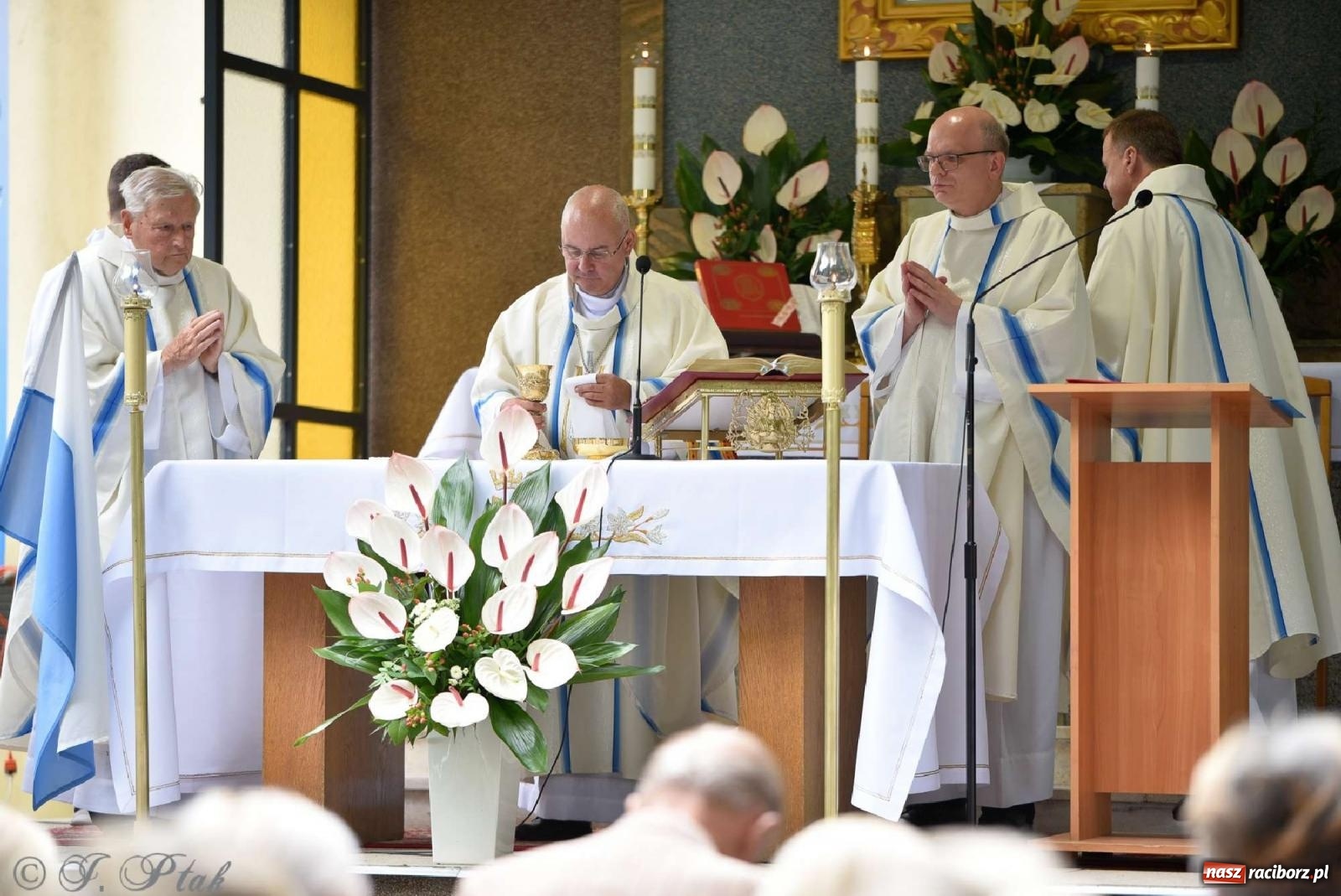 Zdjęcie w galerii na portalu naszraciborz.pl: Parafia Matki Bożej uczciła 90-lecie koronacji cudownego obrazu Raciborskiej Pani [FOTO] wiadomości z regionu