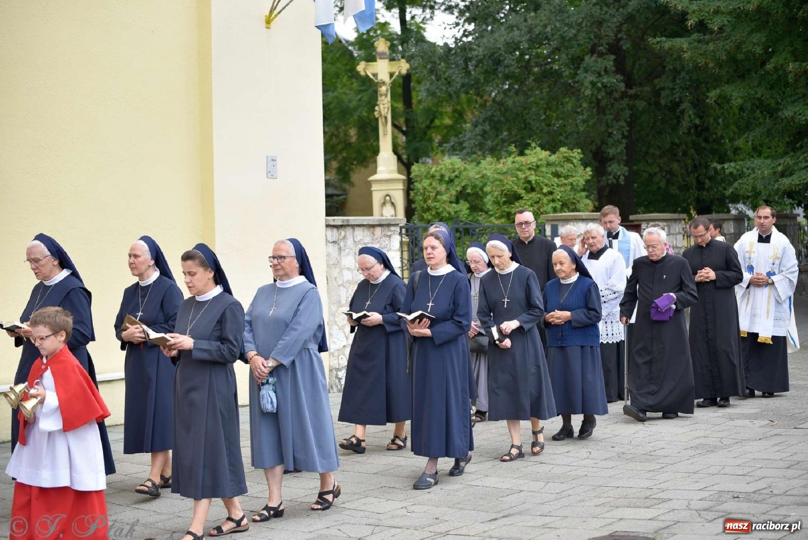 Zdjęcie w galerii na portalu naszraciborz.pl: Parafia Matki Bożej uczciła 90-lecie koronacji cudownego obrazu Raciborskiej Pani [FOTO] wiadomości z regionu