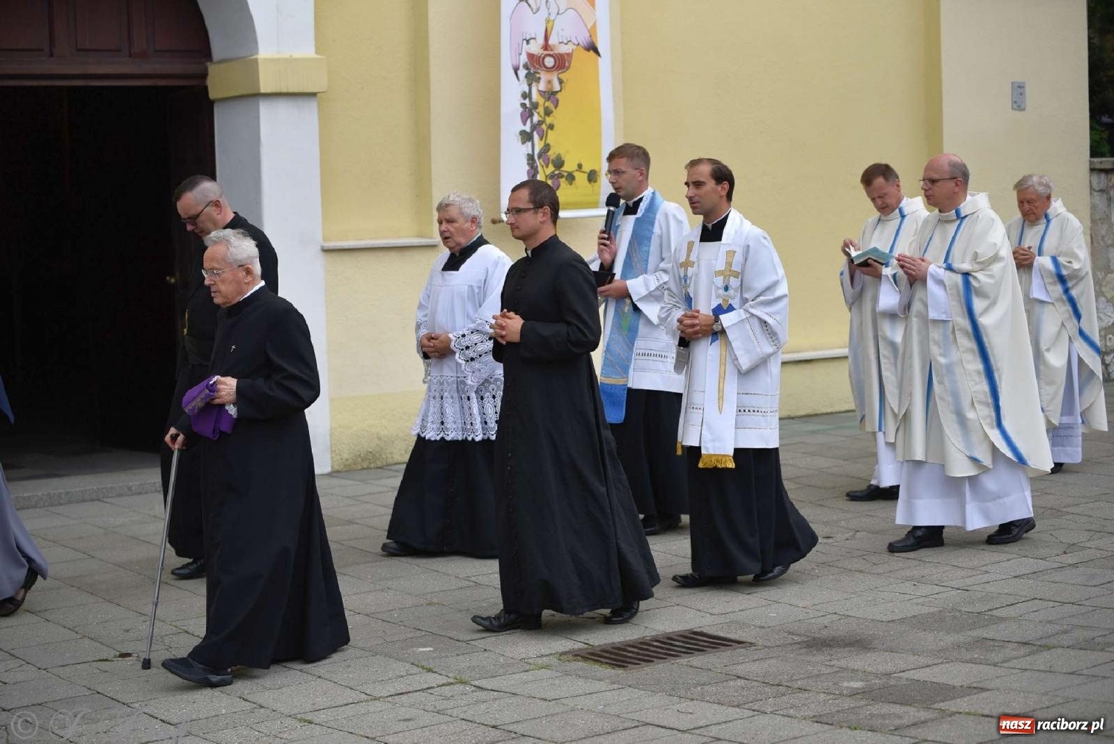 Zdjęcie w galerii na portalu naszraciborz.pl: Parafia Matki Bożej uczciła 90-lecie koronacji cudownego obrazu Raciborskiej Pani [FOTO] wiadomości z regionu