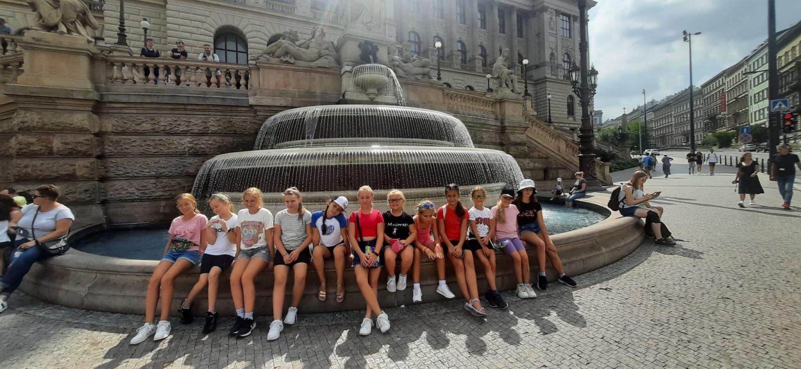 Zdjęcie w galerii na portalu naszraciborz.pl: Mażoretki Zary na podium Mistrzostw Świata w Pradze wiadomości z regionu