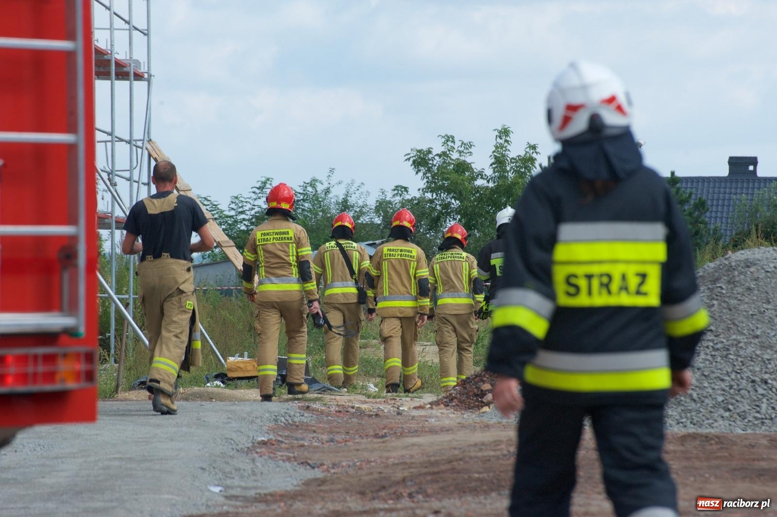 Zdjęcie w galerii na portalu naszraciborz.pl: Koparka uszkodziła gazociąg w Tworkowie. Konieczna była ewakuacja! wiadomości z regionu