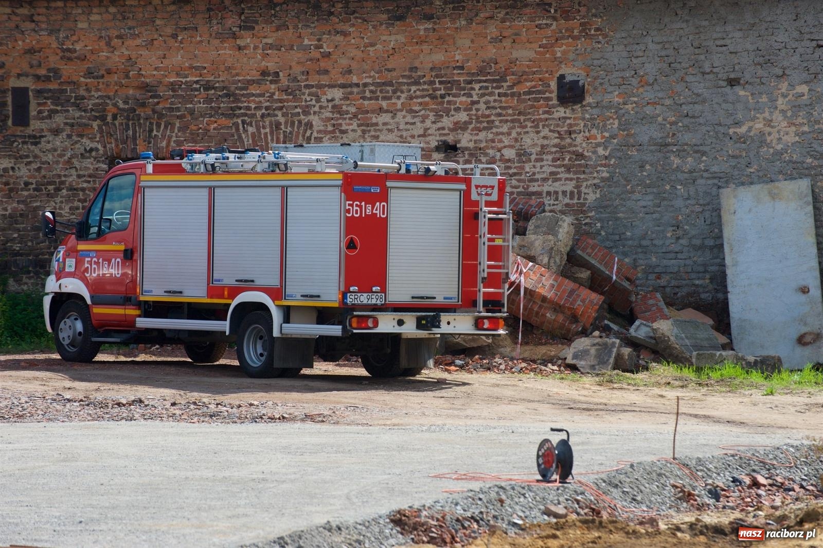 Zdjęcie w galerii na portalu naszraciborz.pl: Koparka uszkodziła gazociąg w Tworkowie. Konieczna była ewakuacja! wiadomości z regionu