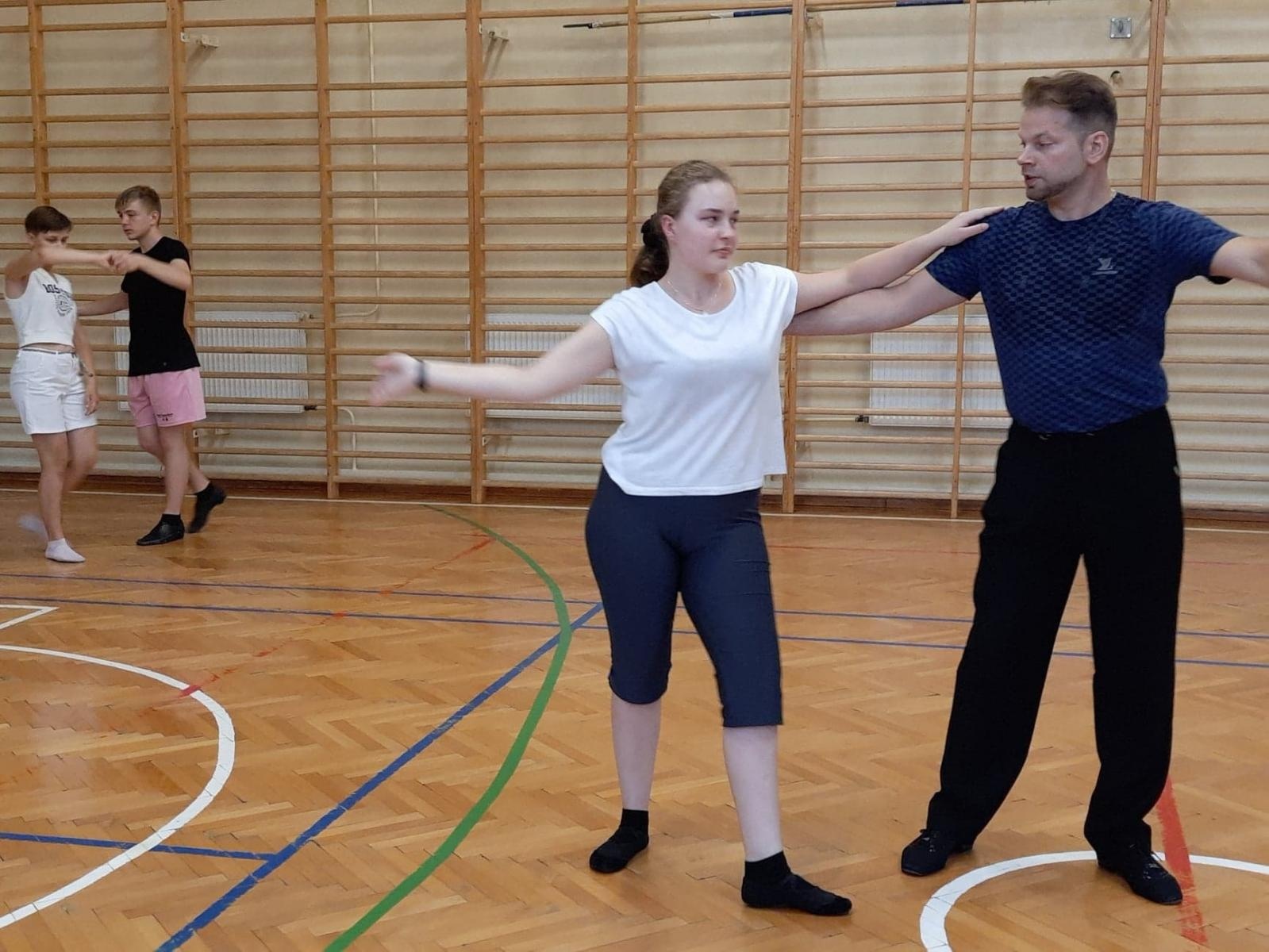 Zdjęcie w galerii na portalu naszraciborz.pl: Summer Dance Week. Warsztaty taneczne w MDK-u wiadomości z regionu