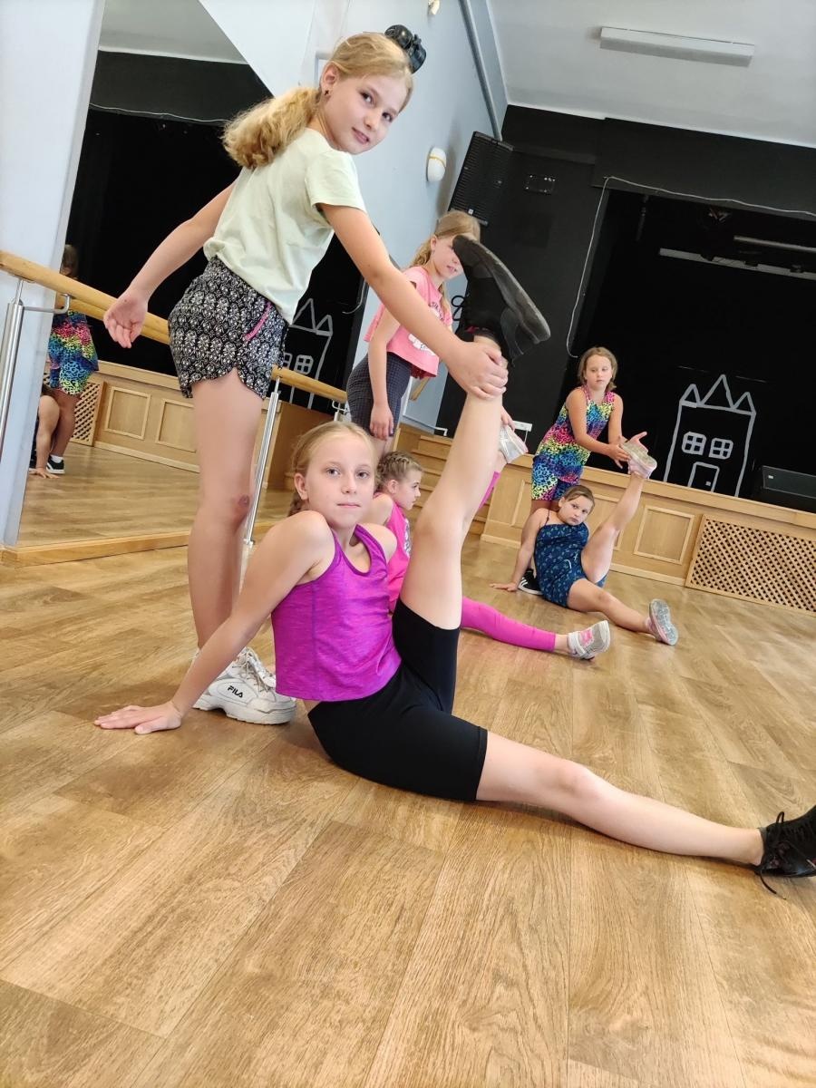 Zdjęcie w galerii na portalu naszraciborz.pl: Summer Dance Week. Warsztaty taneczne w MDK-u wiadomości z regionu