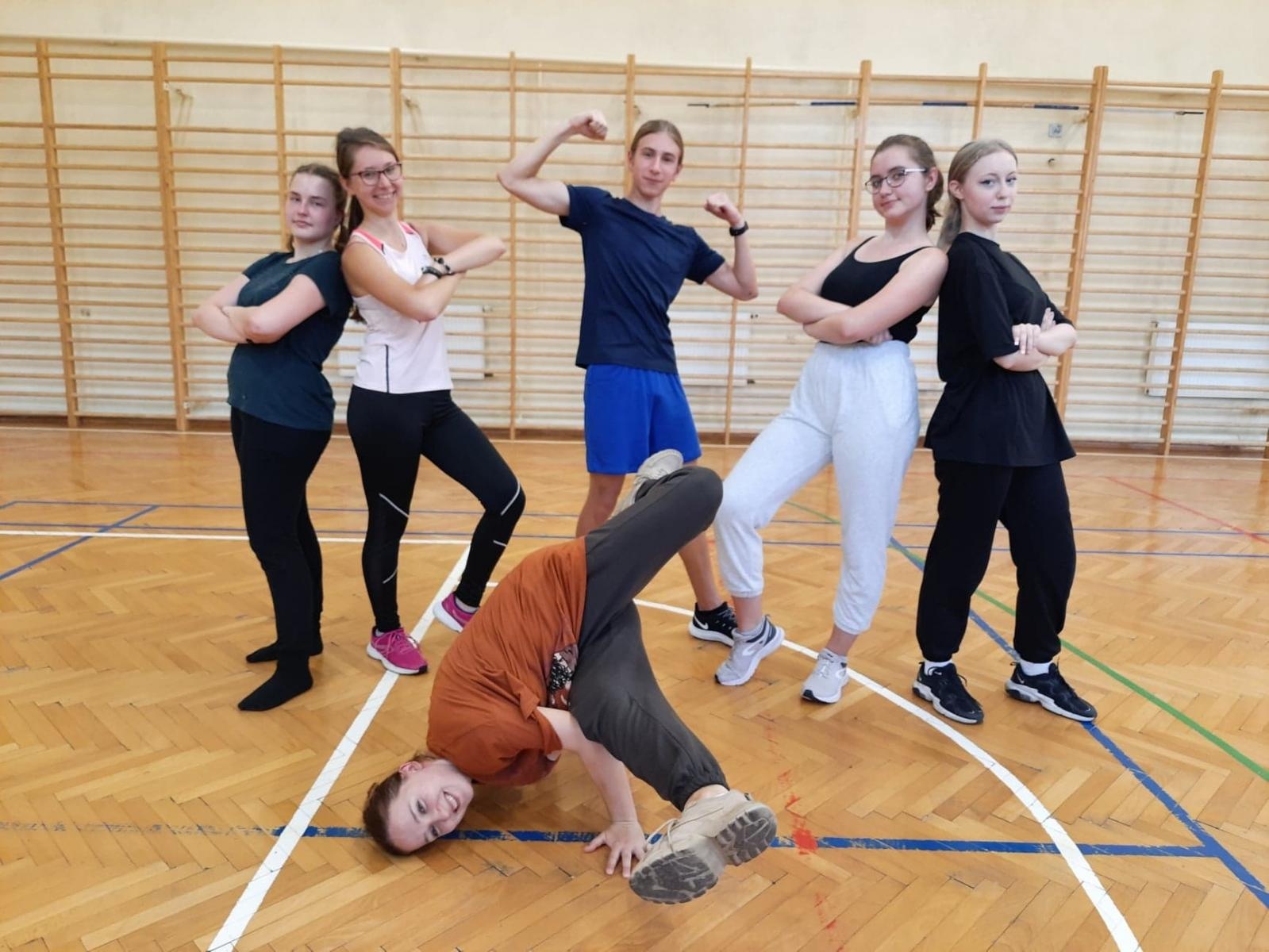 Zdjęcie w galerii na portalu naszraciborz.pl: Summer Dance Week. Warsztaty taneczne w MDK-u wiadomości z regionu