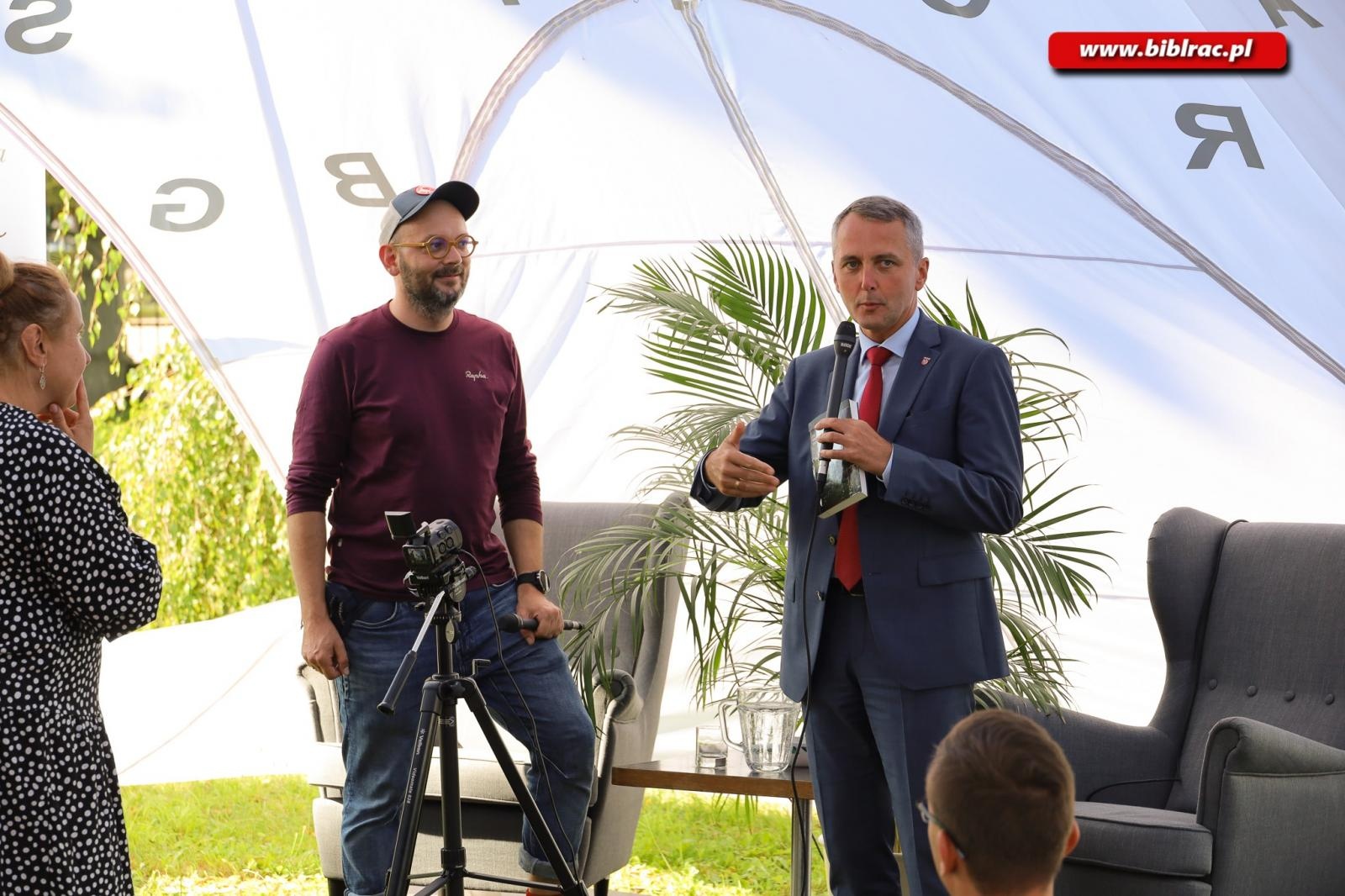 Zdjęcie w galerii na portalu naszraciborz.pl: Festiwal Miedzianka Po Drodze i gwiazdy literatury w Raciborzu wiadomości z regionu