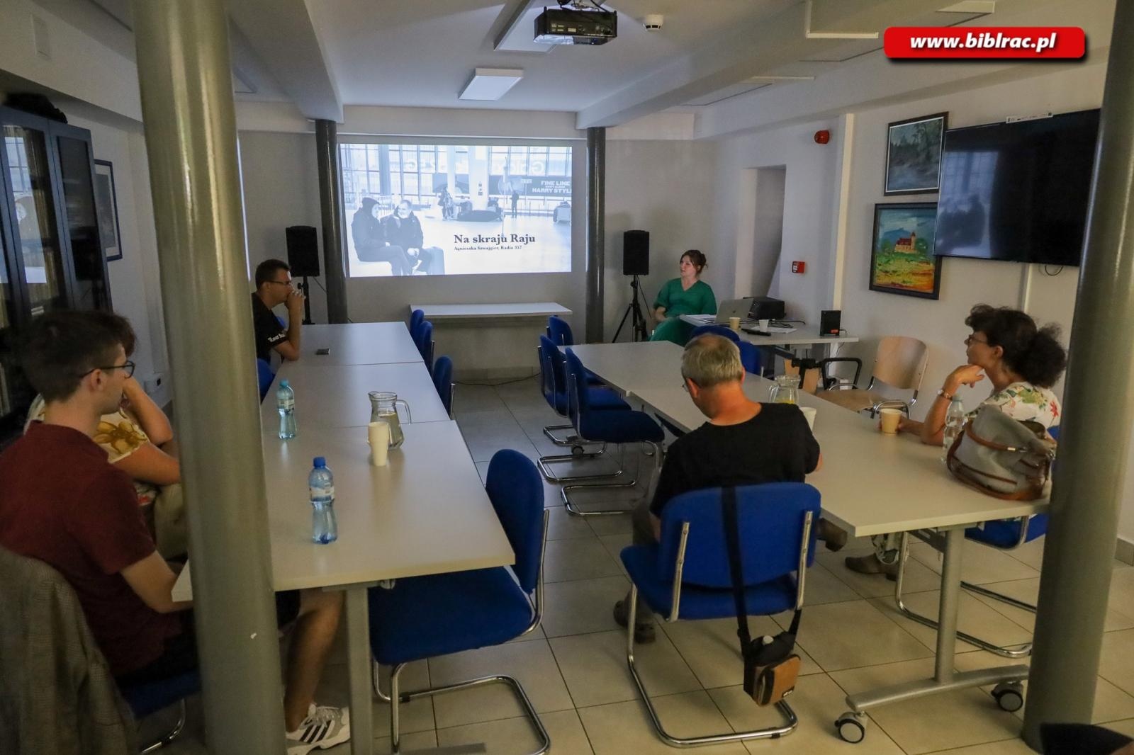 Zdjęcie w galerii na portalu naszraciborz.pl: Festiwal Miedzianka Po Drodze i gwiazdy literatury w Raciborzu wiadomości z regionu