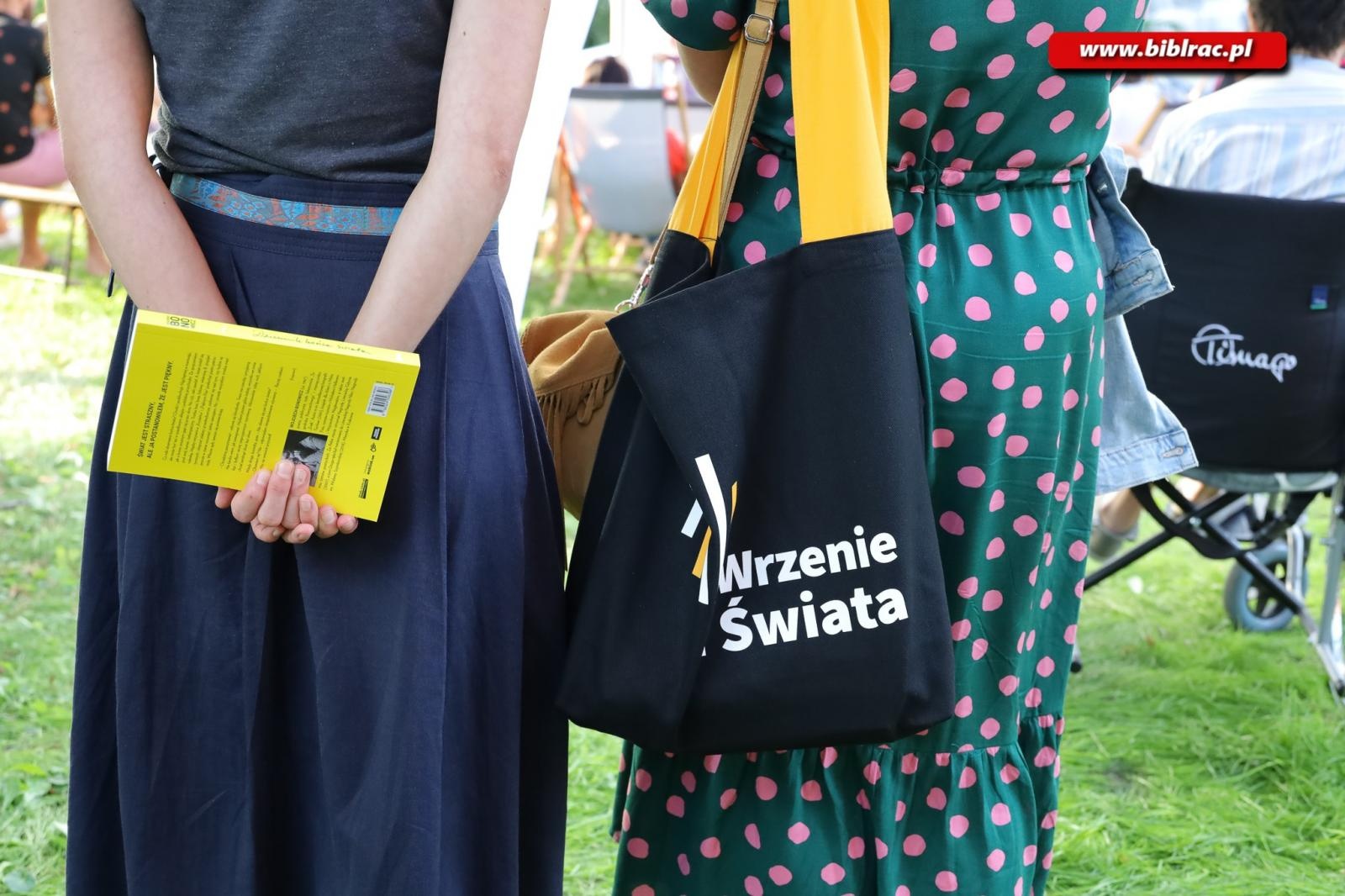 Zdjęcie w galerii na portalu naszraciborz.pl: Festiwal Miedzianka Po Drodze i gwiazdy literatury w Raciborzu wiadomości z regionu