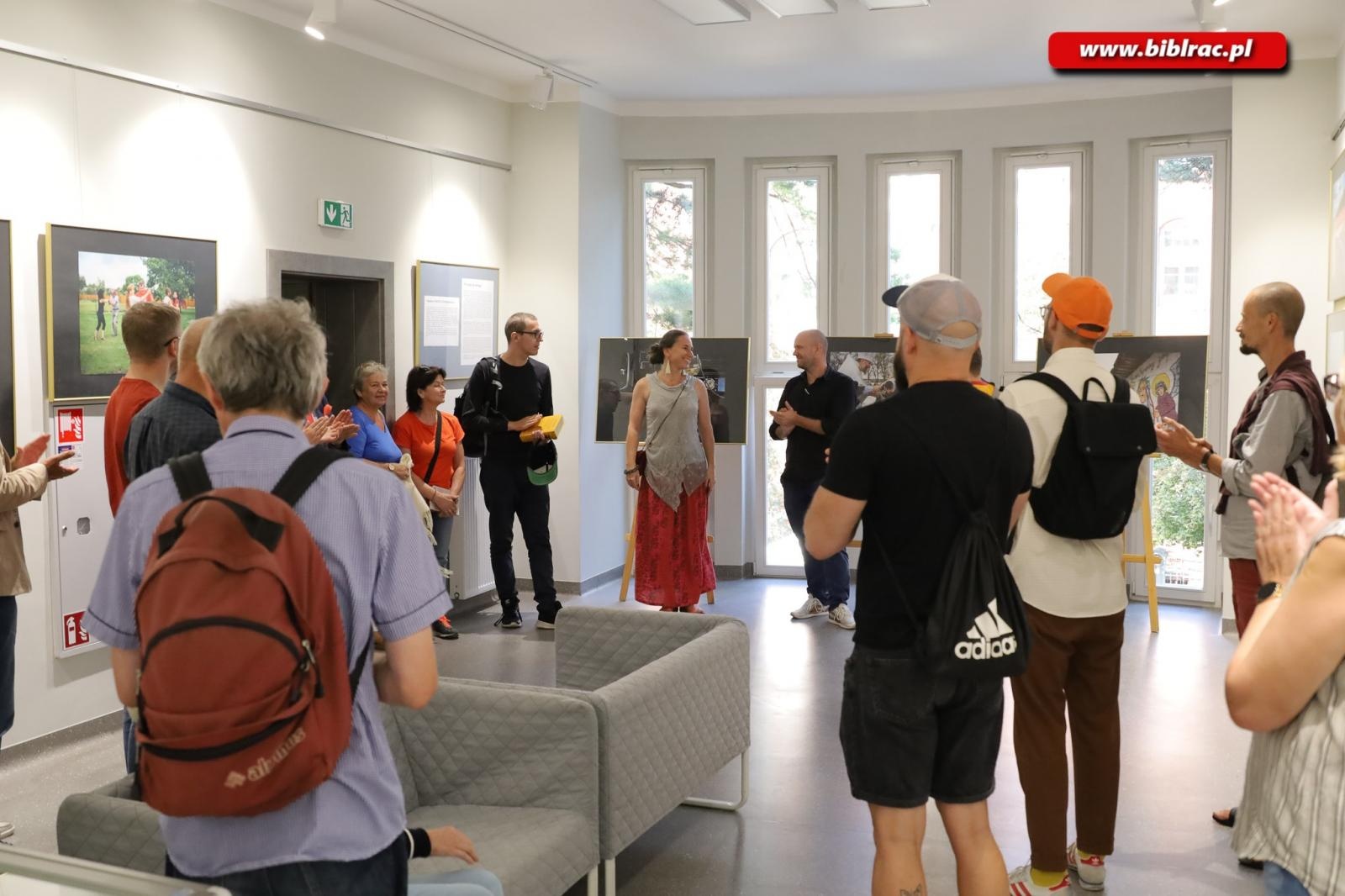 Zdjęcie w galerii na portalu naszraciborz.pl: Festiwal Miedzianka Po Drodze i gwiazdy literatury w Raciborzu wiadomości z regionu