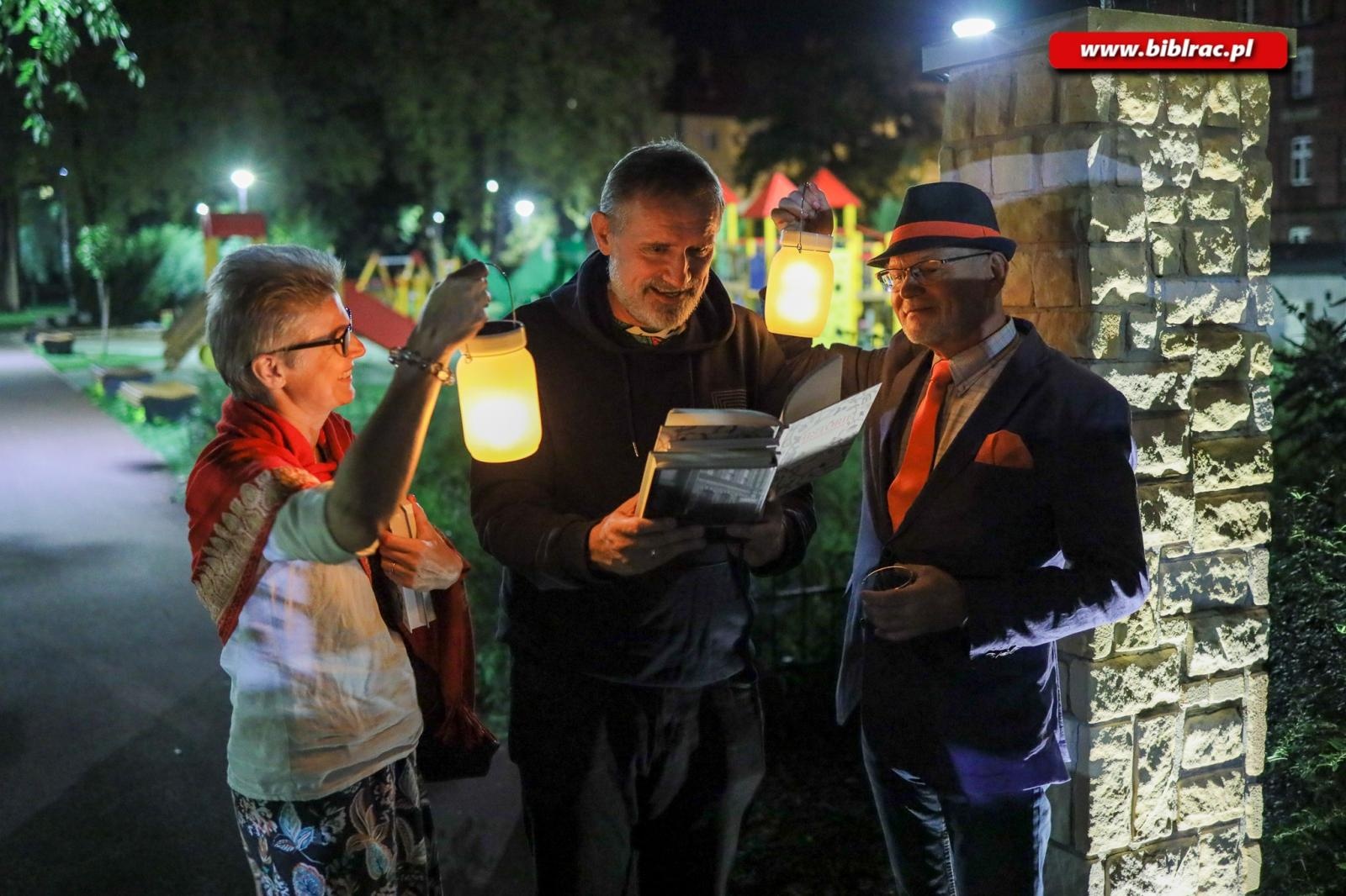 Zdjęcie w galerii na portalu naszraciborz.pl: Festiwal Miedzianka Po Drodze i gwiazdy literatury w Raciborzu wiadomości z regionu