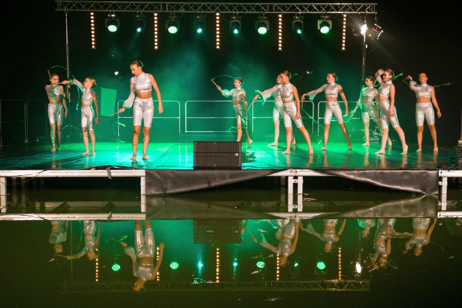 Zdjęcie w galerii na portalu naszraciborz.pl: Ach co to był za wieczór! Widowisko na wodzie na bis [FOTO] wiadomości z regionu