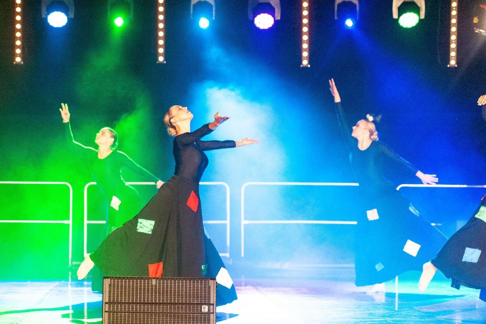 Zdjęcie w galerii na portalu naszraciborz.pl: Ach co to był za wieczór! Widowisko na wodzie na bis [FOTO] wiadomości z regionu