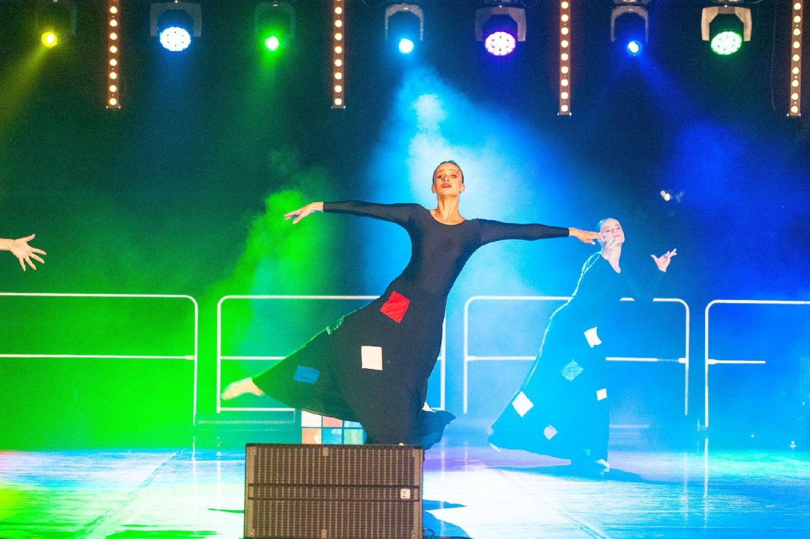 Zdjęcie w galerii na portalu naszraciborz.pl: Ach co to był za wieczór! Widowisko na wodzie na bis [FOTO] wiadomości z regionu