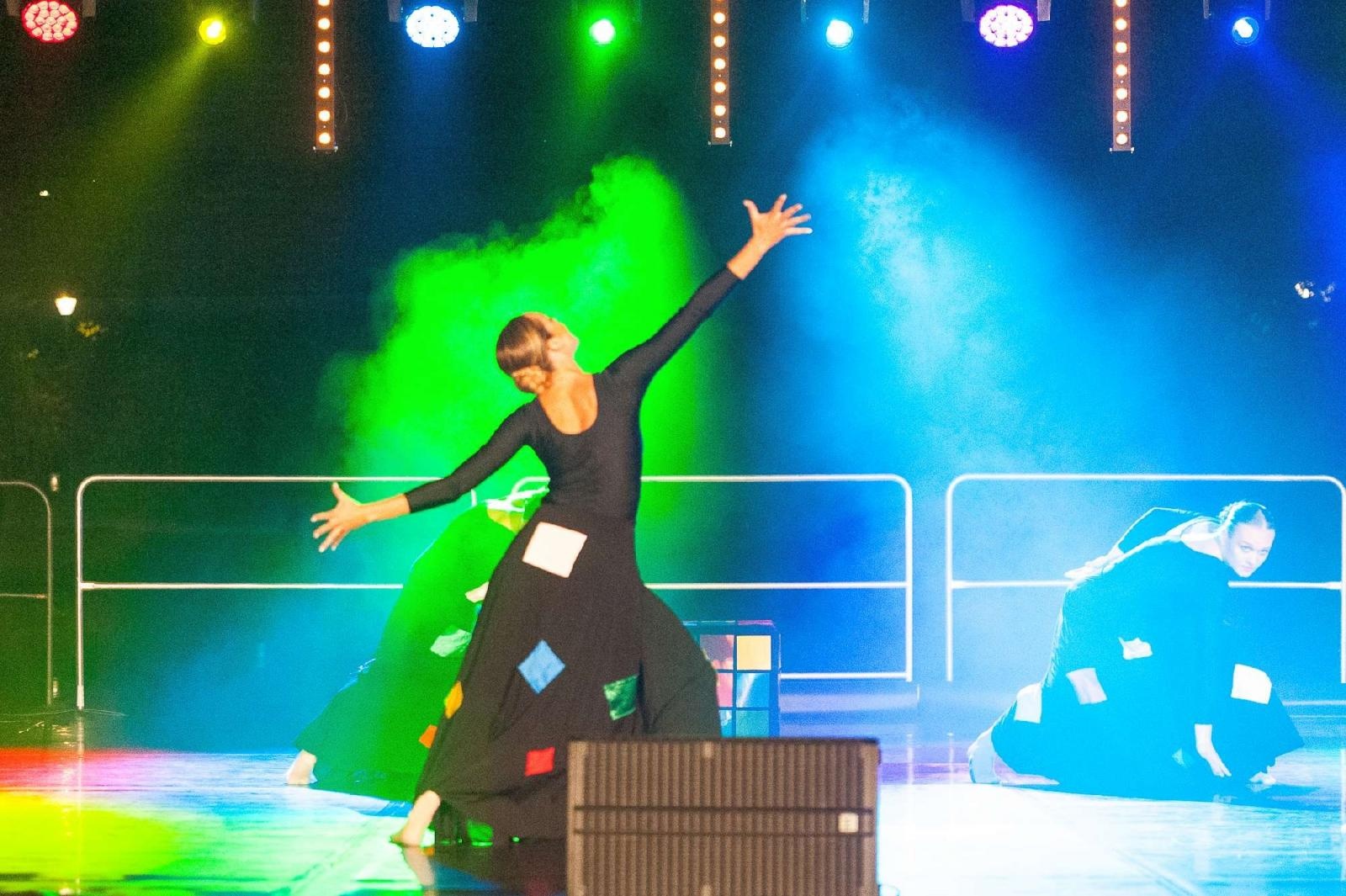 Zdjęcie w galerii na portalu naszraciborz.pl: Ach co to był za wieczór! Widowisko na wodzie na bis [FOTO] wiadomości z regionu