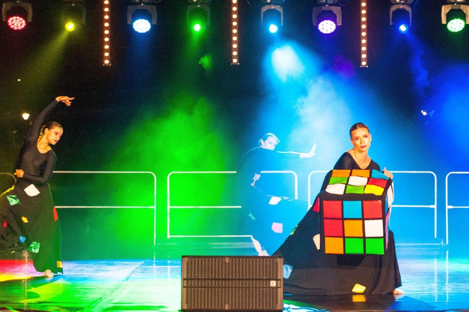 Zdjęcie w galerii na portalu naszraciborz.pl: Ach co to był za wieczór! Widowisko na wodzie na bis [FOTO] wiadomości z regionu